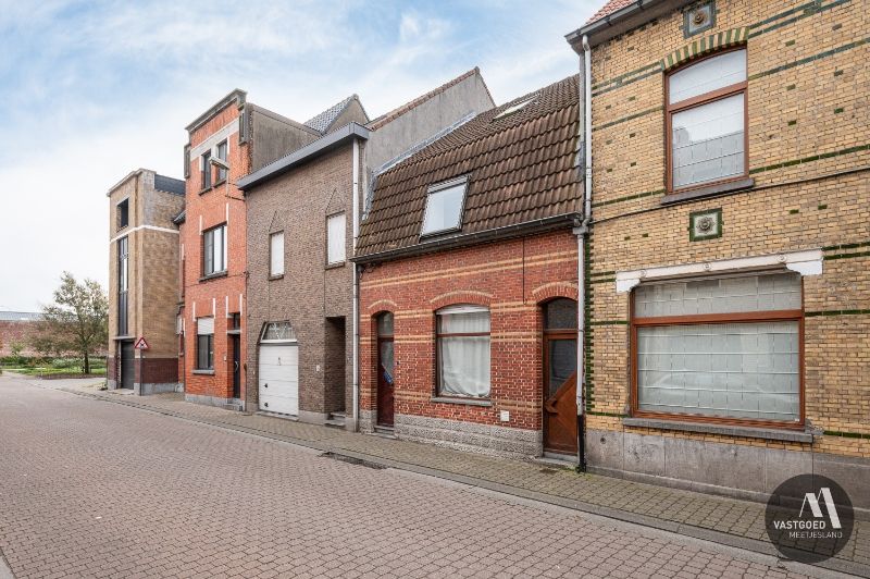 Hoofdfoto van de publicatie: Ruime woning met 3 slaapkamers in Eeklo