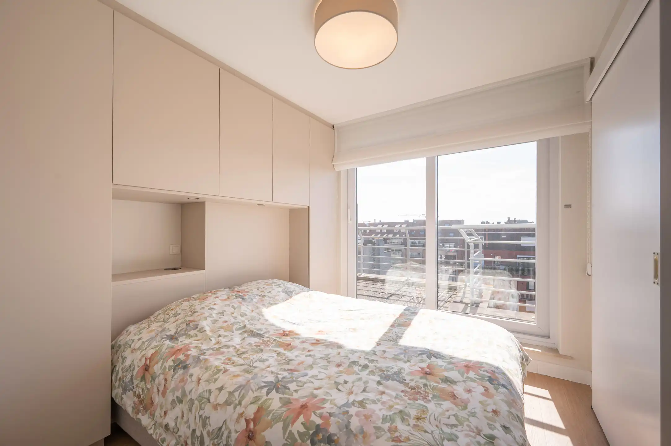 Duplex penthouse met zijdelings zeezicht en royale terrassen foto 17