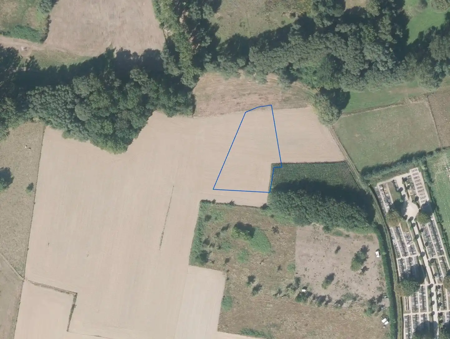 Landbouwgrond te Roosdaal met een oppervlakte van 2.470 m² foto 5