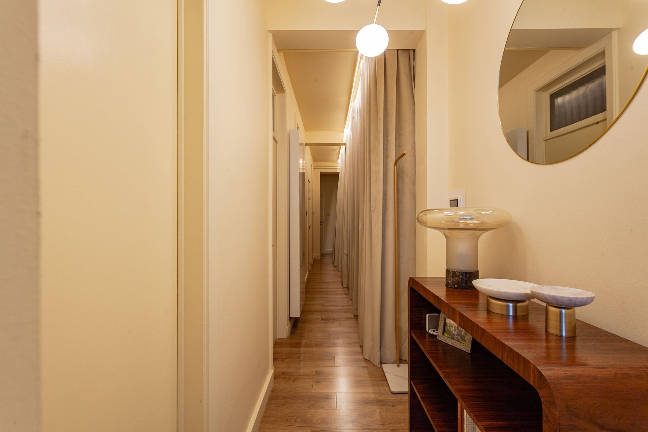 Instapklaar 2-slpk appartement in hartje Gent - Veldstraat foto 23