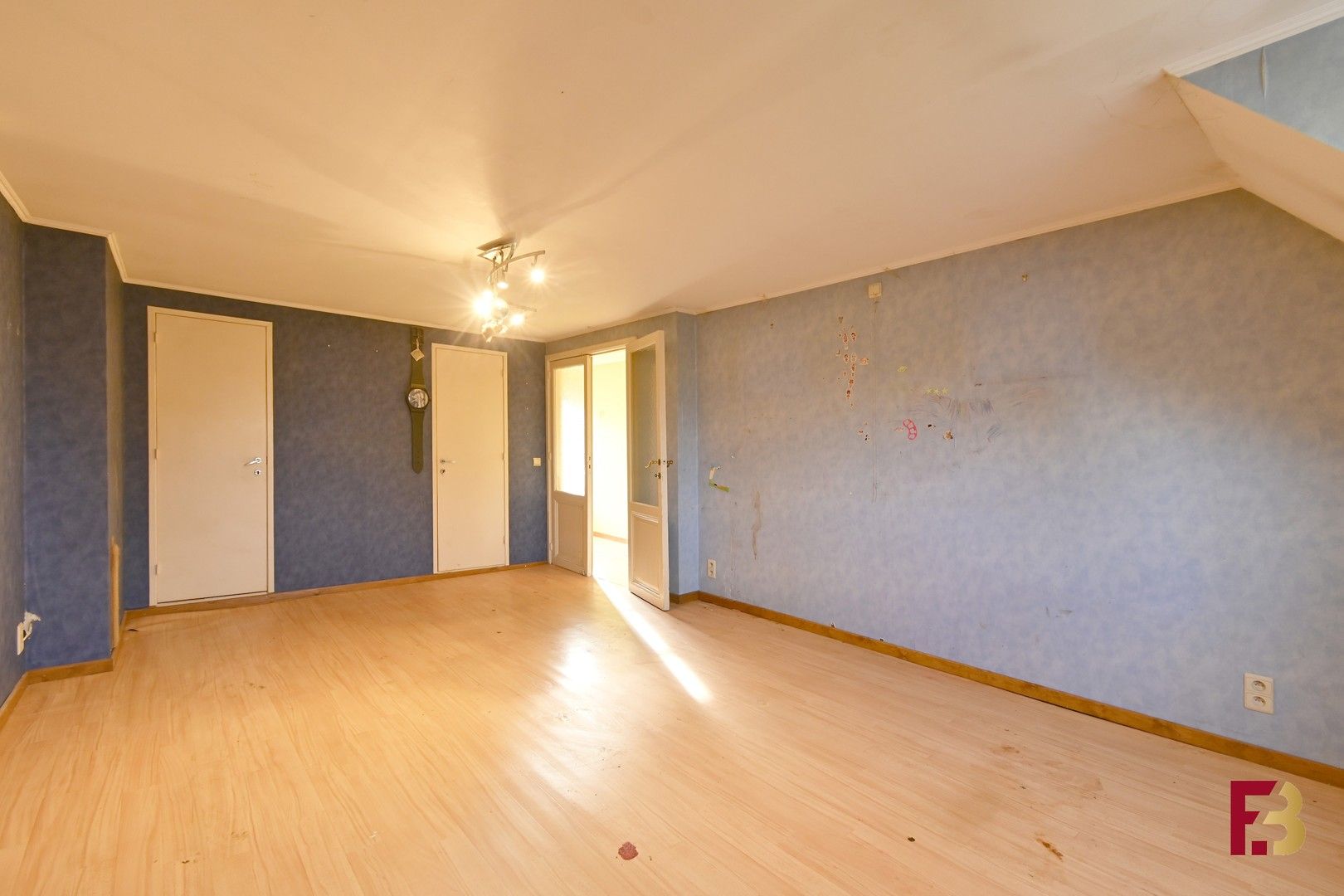 Woning met potentieel, garage en oprit in Zwijnaarde (geen renovatieplicht!) foto 12