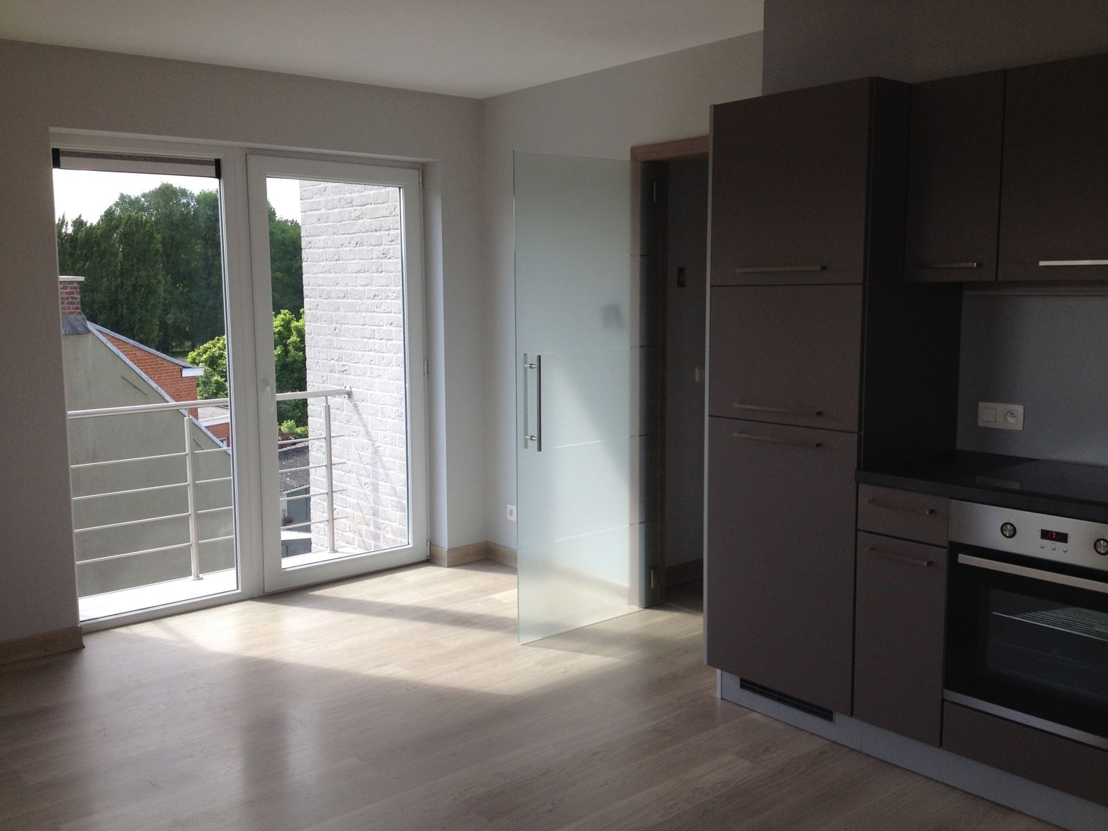 Instapklaar duplexapp. met 2 slaapkamers in Lede foto {{pictureIndex}}