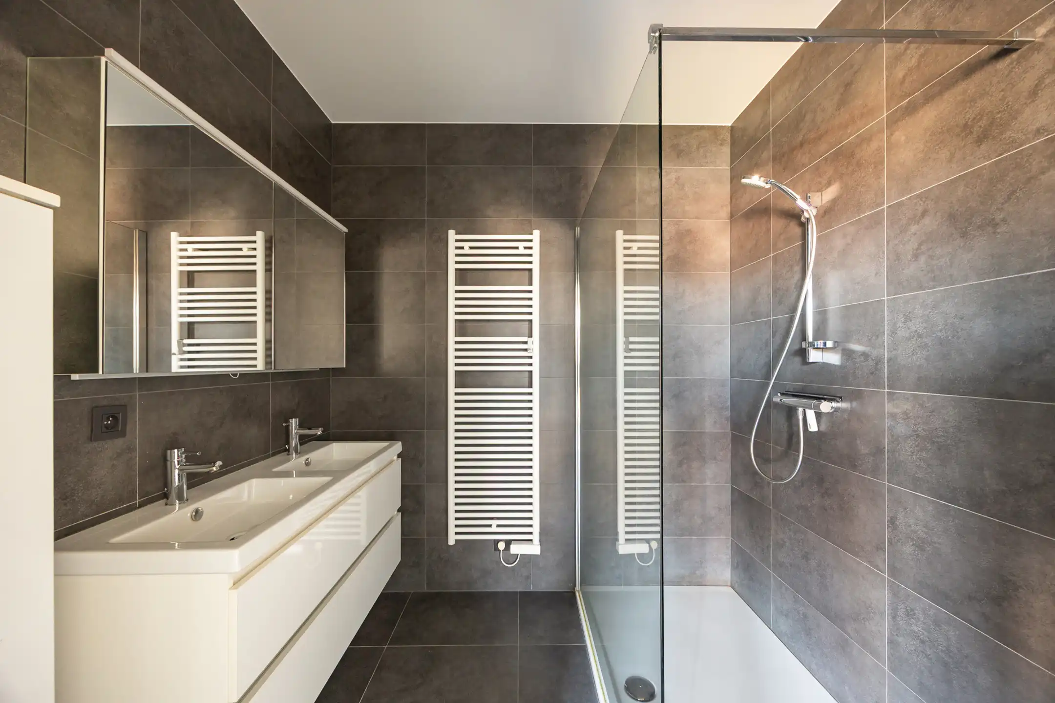 Centraal gelegen appartement met 3 slaapkamers te Oud-Turnhout foto 10