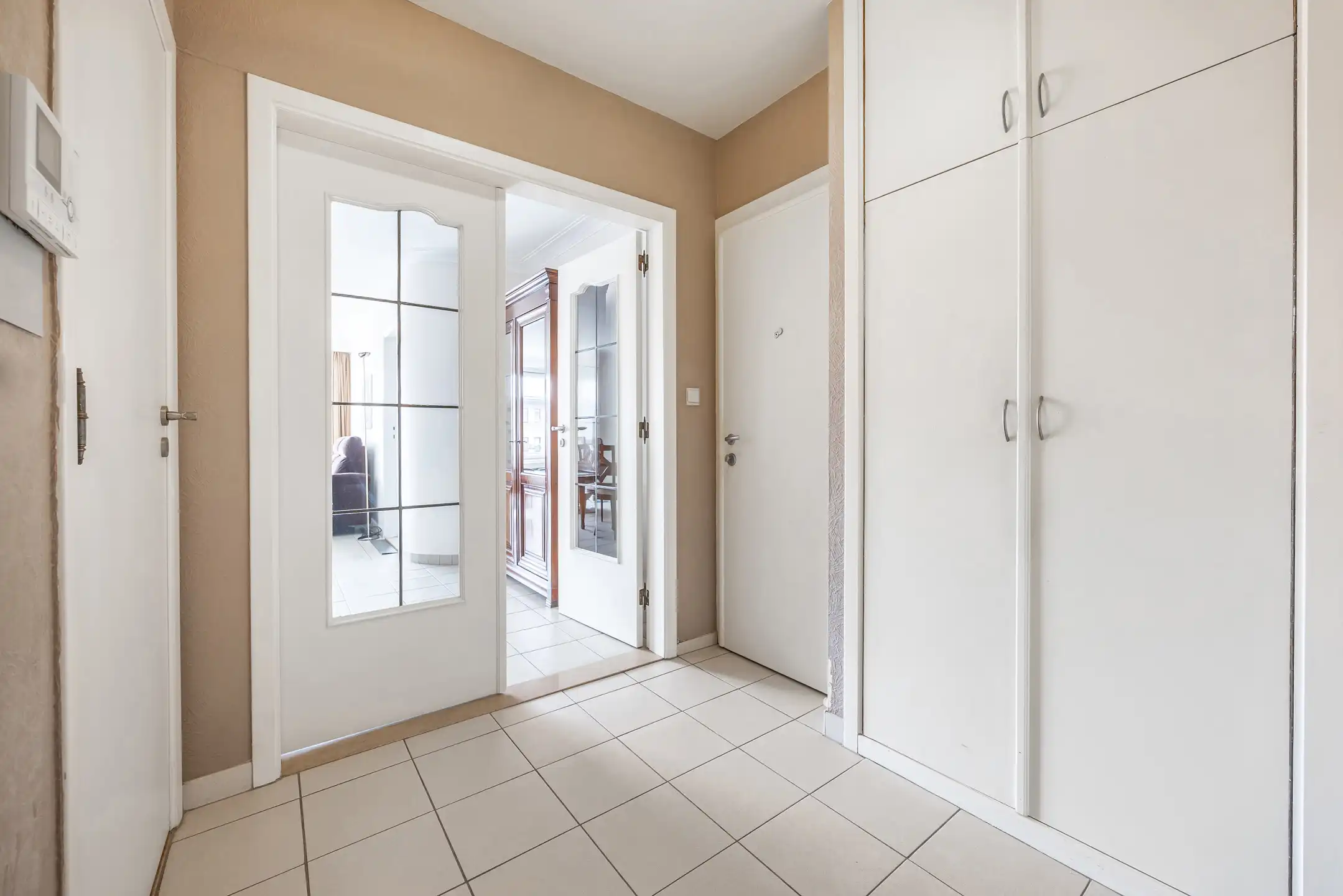 zeer verzorgd appartement met 2 slaapkamers, terras en garage foto 7