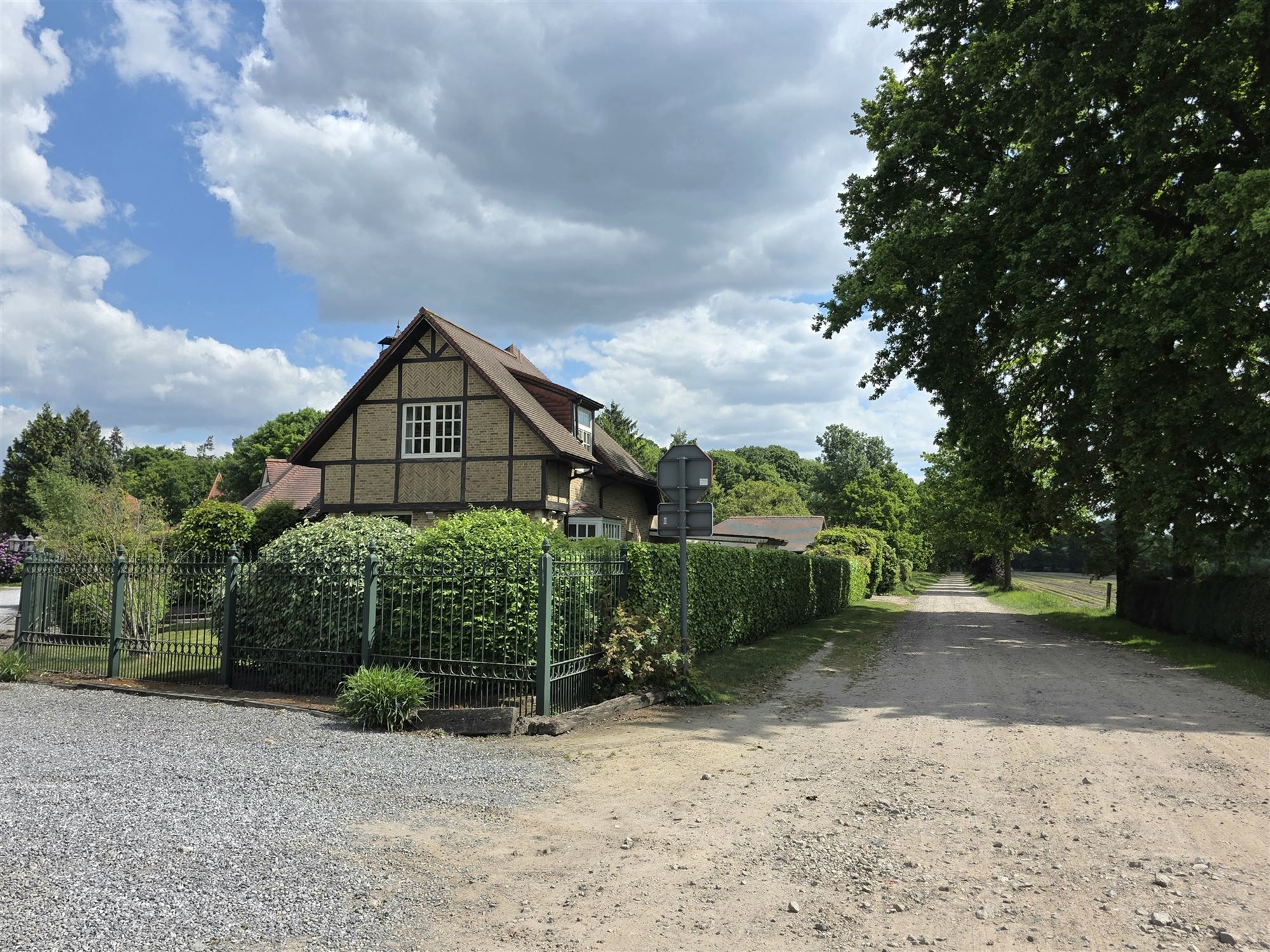 Karaktervolle villa met  4 slaapkamers  foto 2