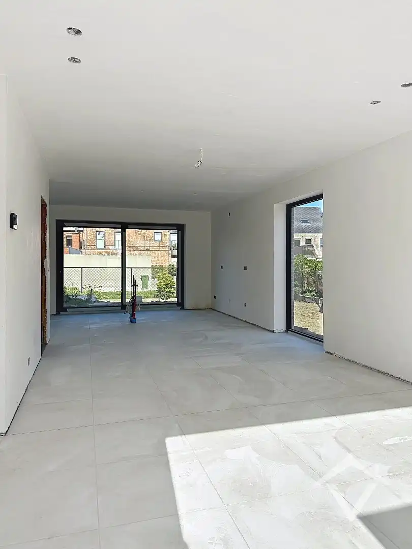 Woning met 3 slaapkamers en carport te Proven  foto 9