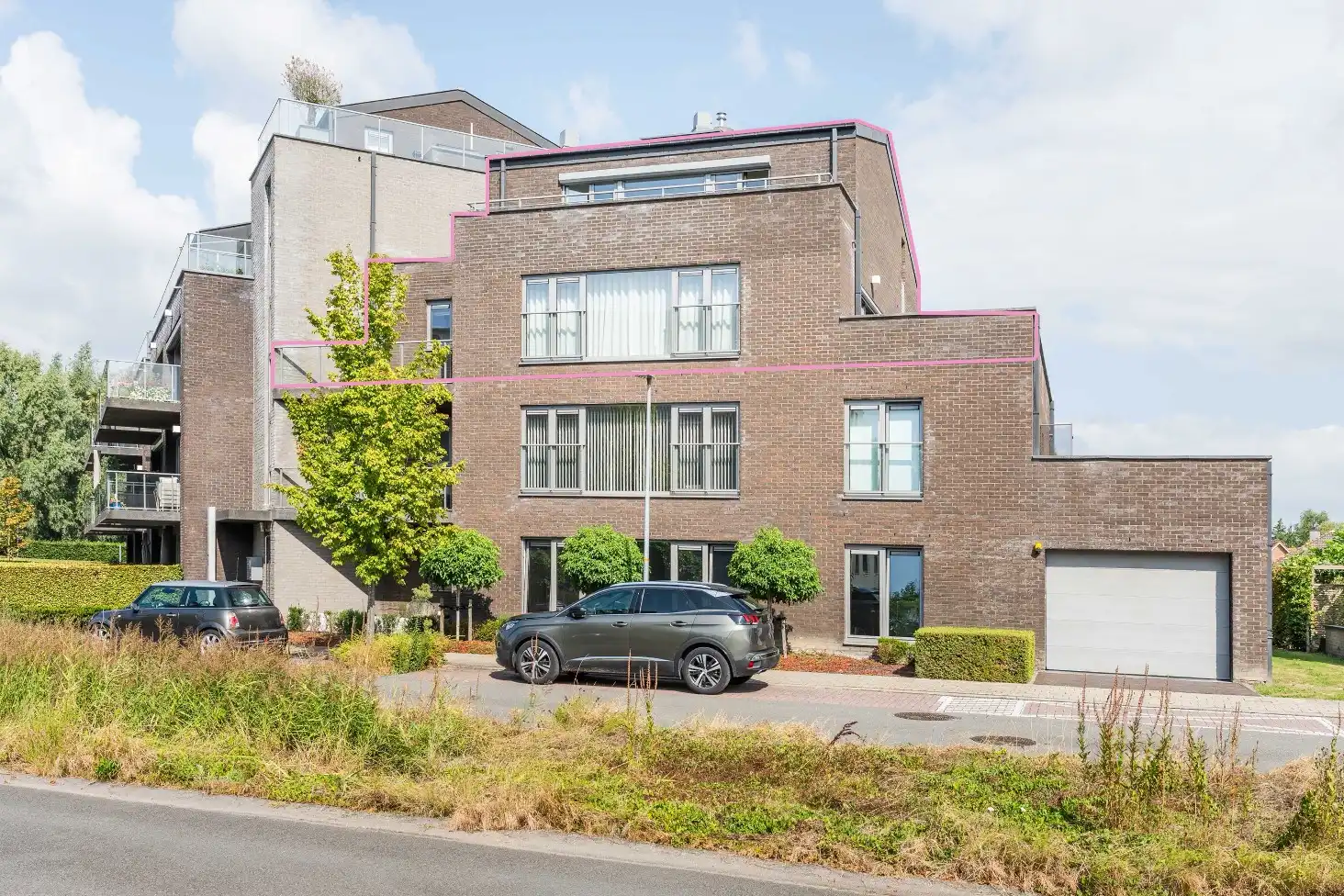 Prachtig duplex appartement met 3 slaapkamers, 3 terrassen en 2 autostaanplaatsen foto 28