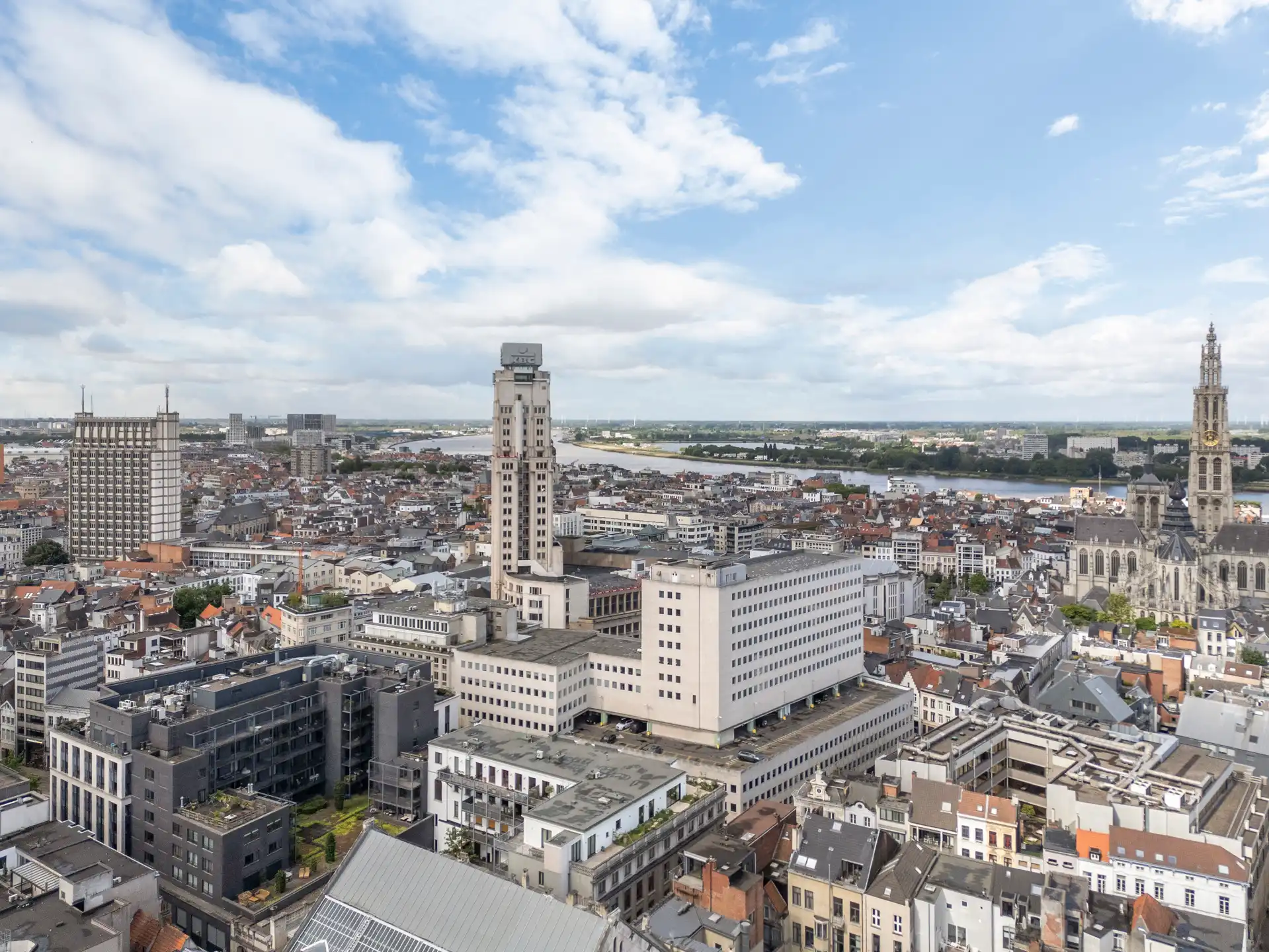 ANTWERPEN CENTRUM - Statige luxe in het hart van de stad foto 25