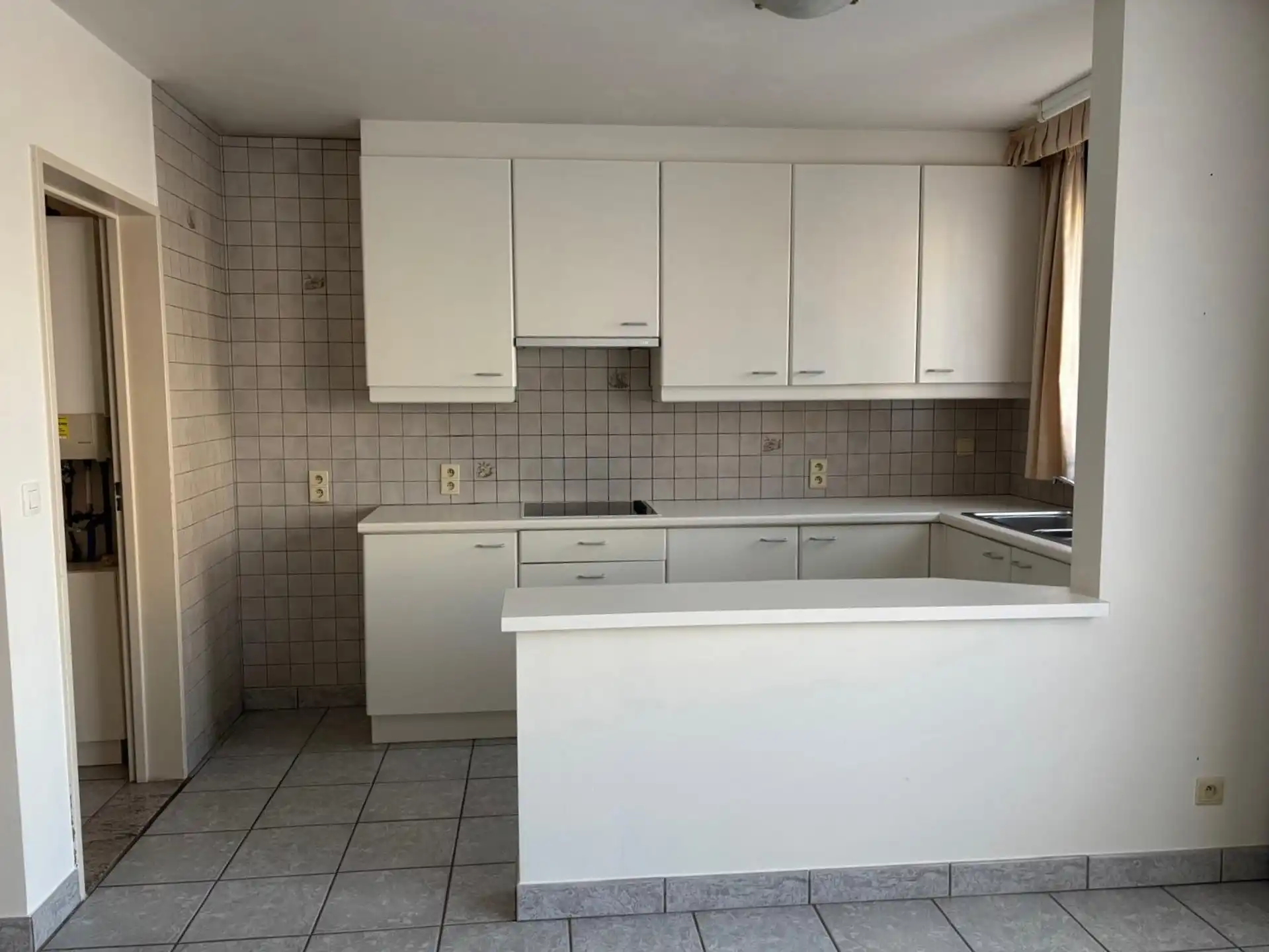 2-slaapkamer app met terras en autostaanplaats te Vosselaar foto 4