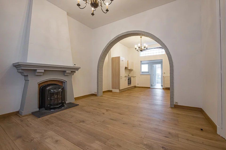Rijwoning te koop nabij centrum foto 7
