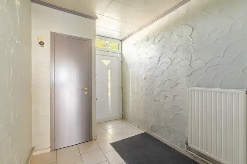Woning in de groene rand nabij Moervaart... foto 8