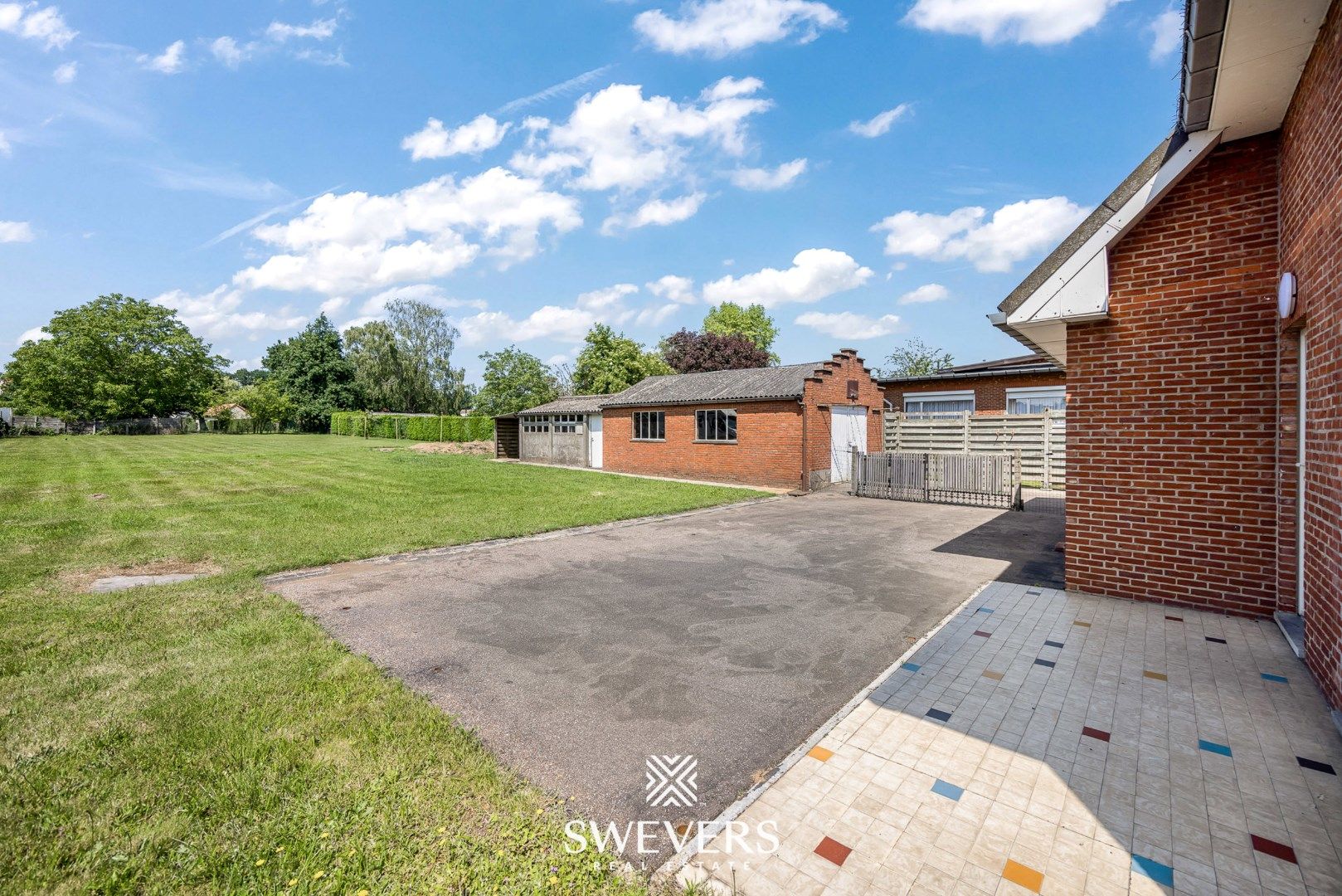 Recent gerenoveerde woning op perceel van 19a 53ca in Koersel foto 22