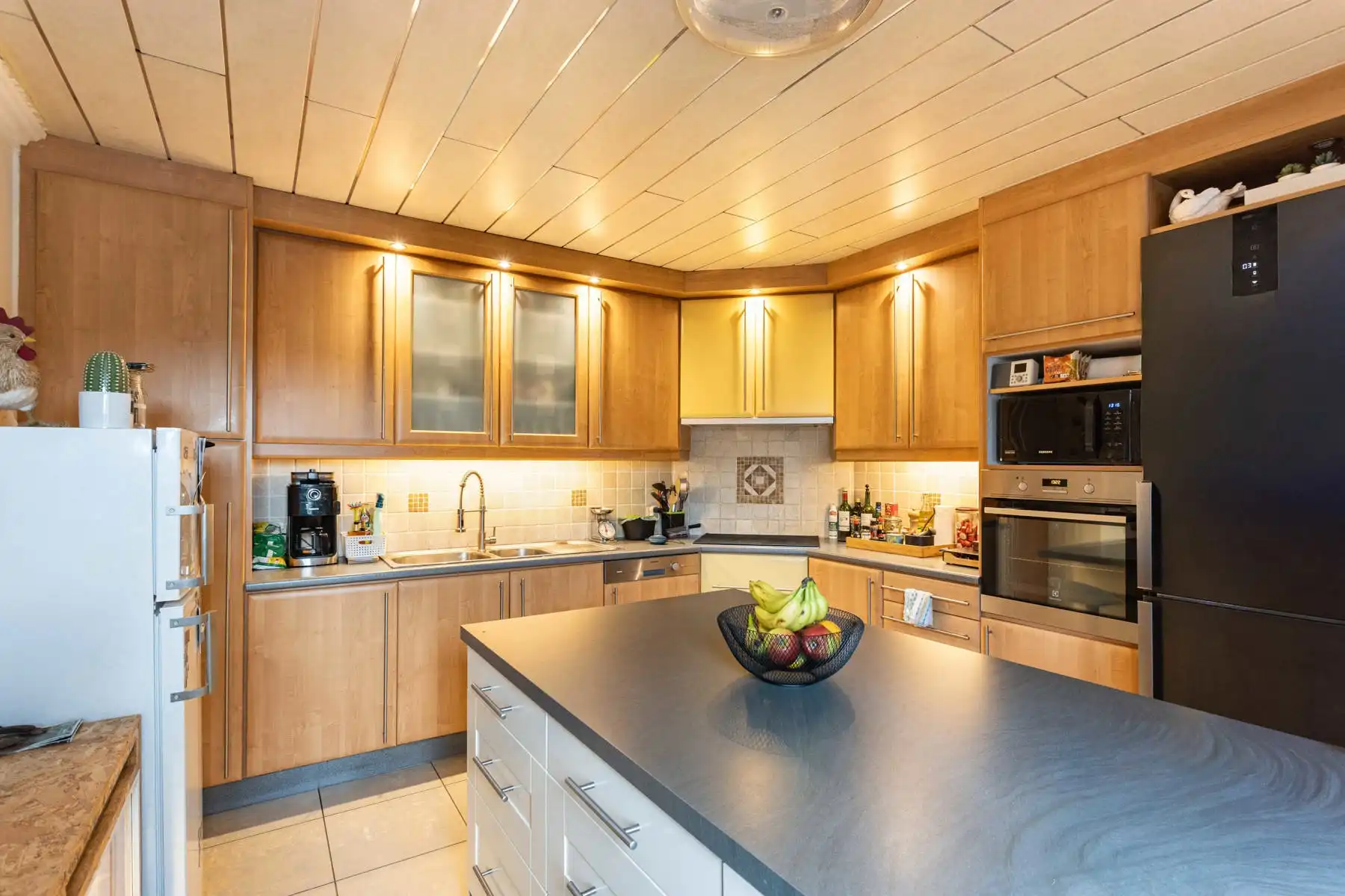 Centraal gelegen halfopen bebouwing in Mere! foto 10