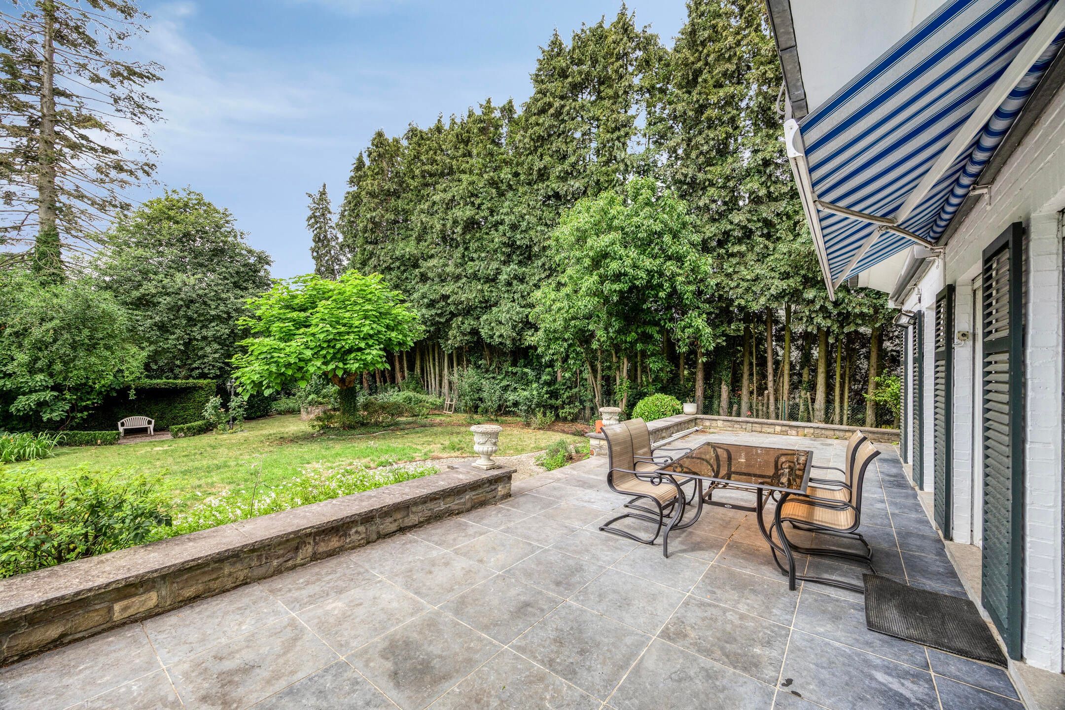 Prachtige Villa  met mooie tuin  foto 23