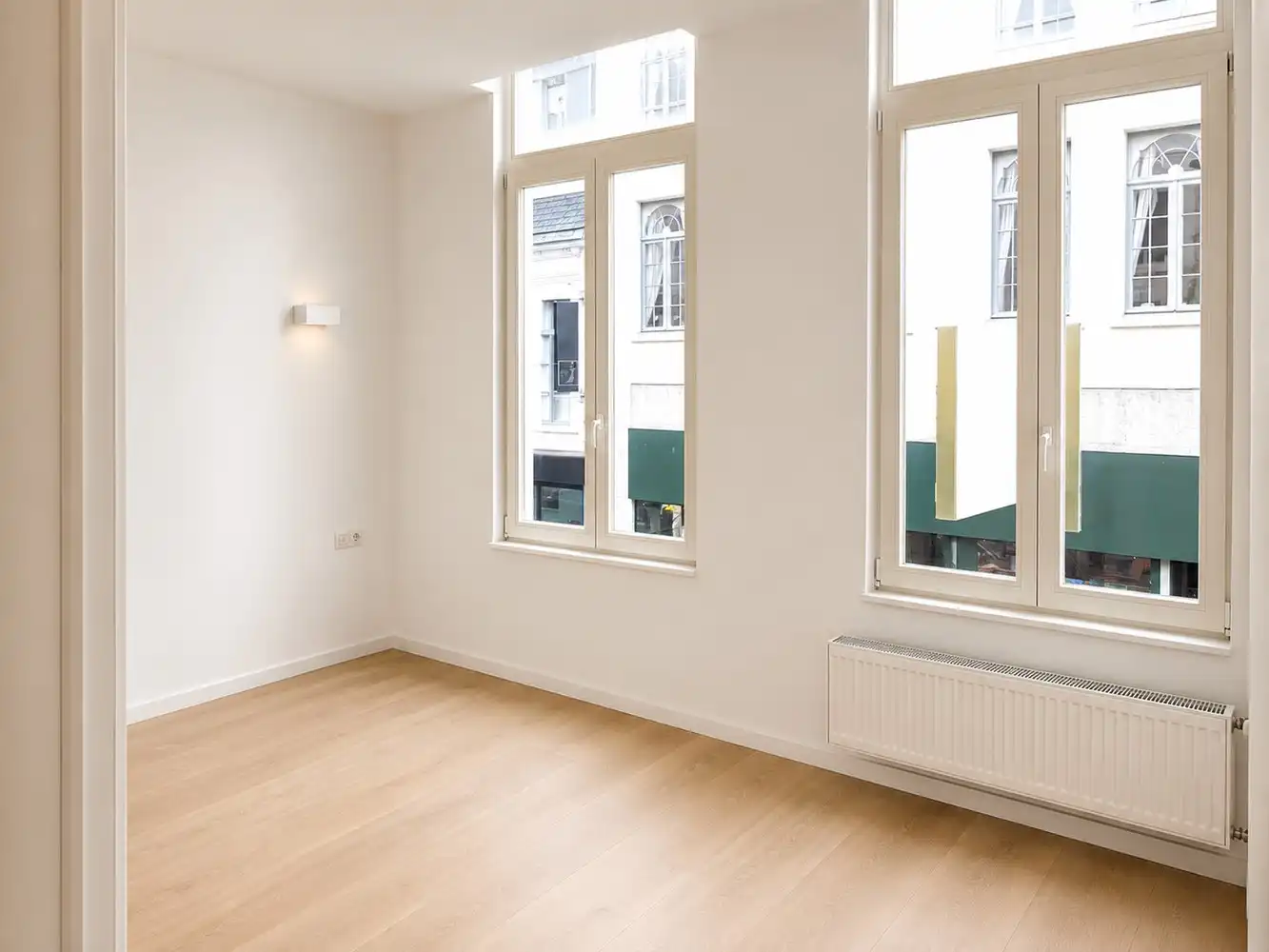 Ruim gerenoveerd appartment Te Huur op toplocatie in centrum Lier foto 8