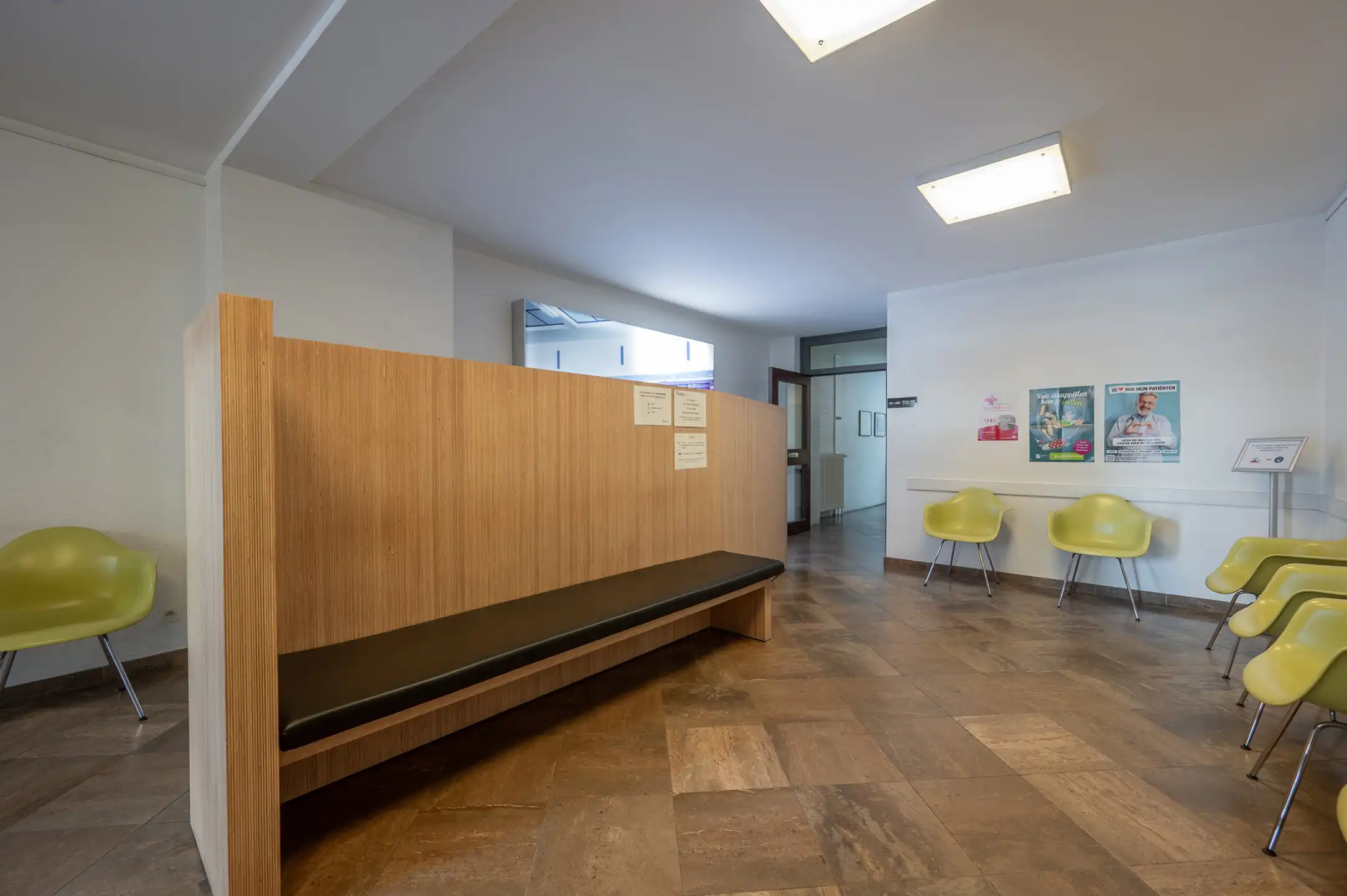 Handelspand van 210 m² op topligging in de Gouden Driehoek.. foto 7