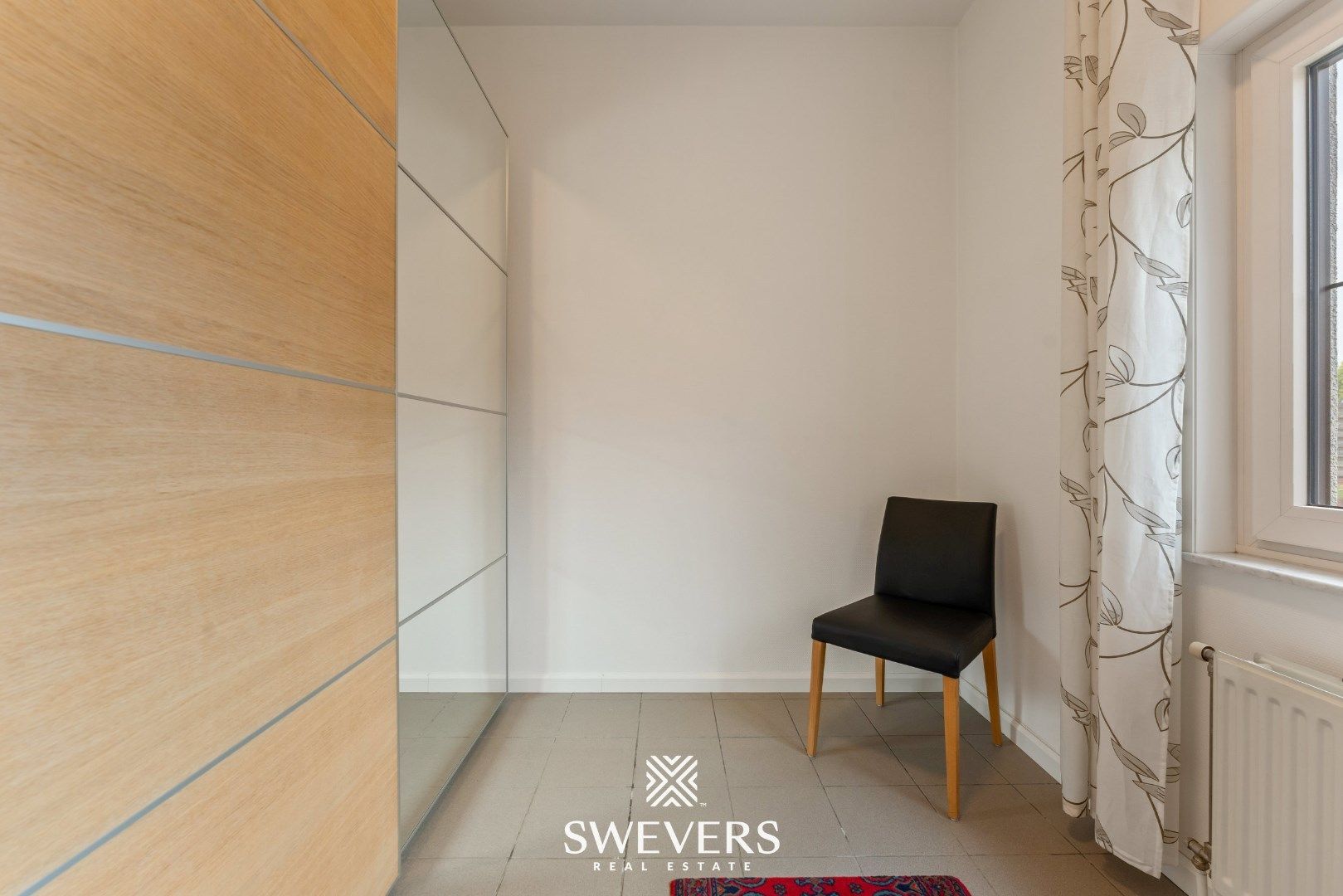 Gelijkvloers, ruim appartement met grote tuin te Koersel foto 19