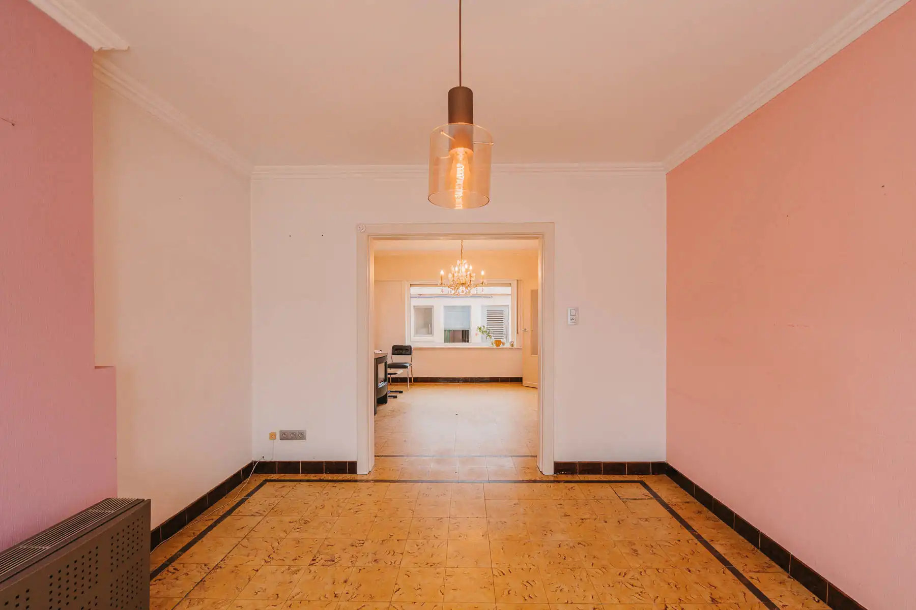 Karaktervolle woning met onderhoudsvriendelijke tuin foto 6