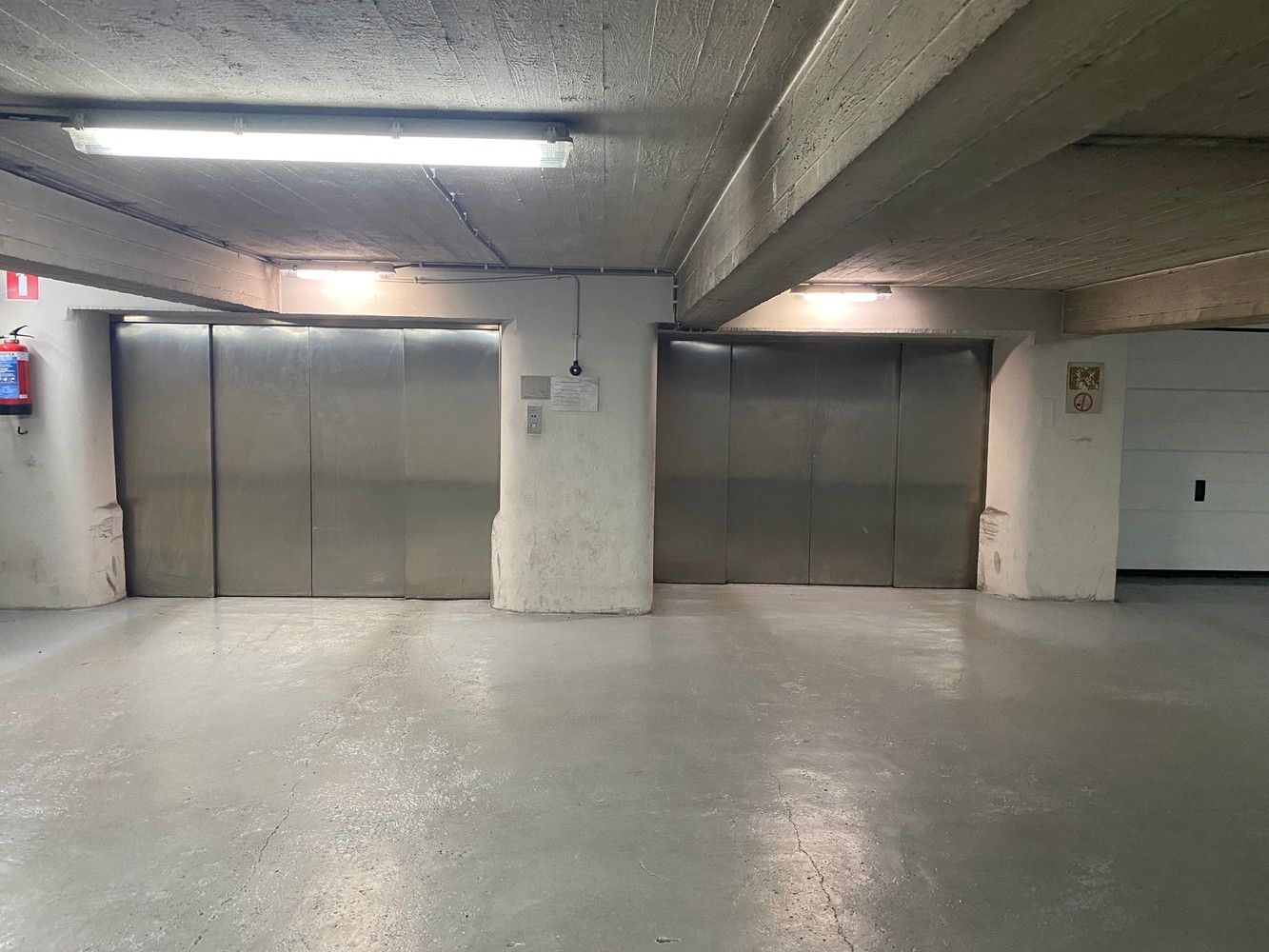 PARKING RITZ foto 4