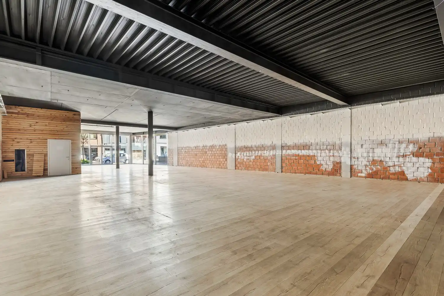 In te richten handelsgelijkvloers op toplocatie te Keerbergen foto 11