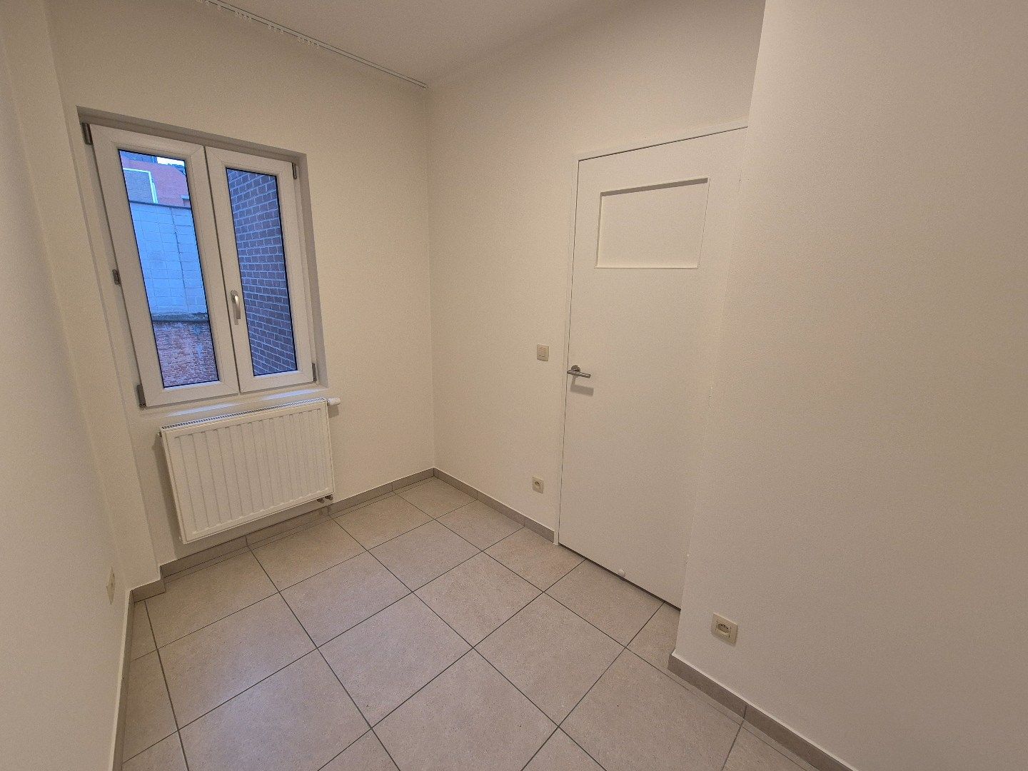 Appartement op de 1ste verdieping – Topligging vlak bij het centrum foto 10