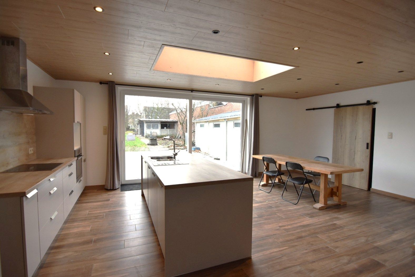 Ruime 3-slpk woning met grote tuin foto 5