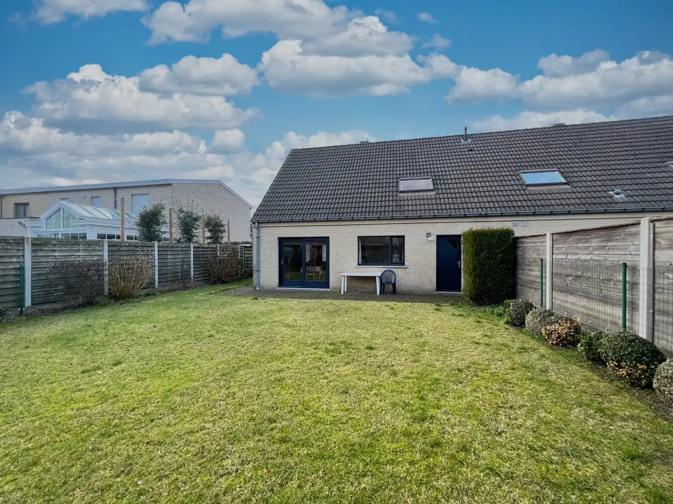 Instapklare gezinswoning met 3 slpks. + zonnige tuin foto 11