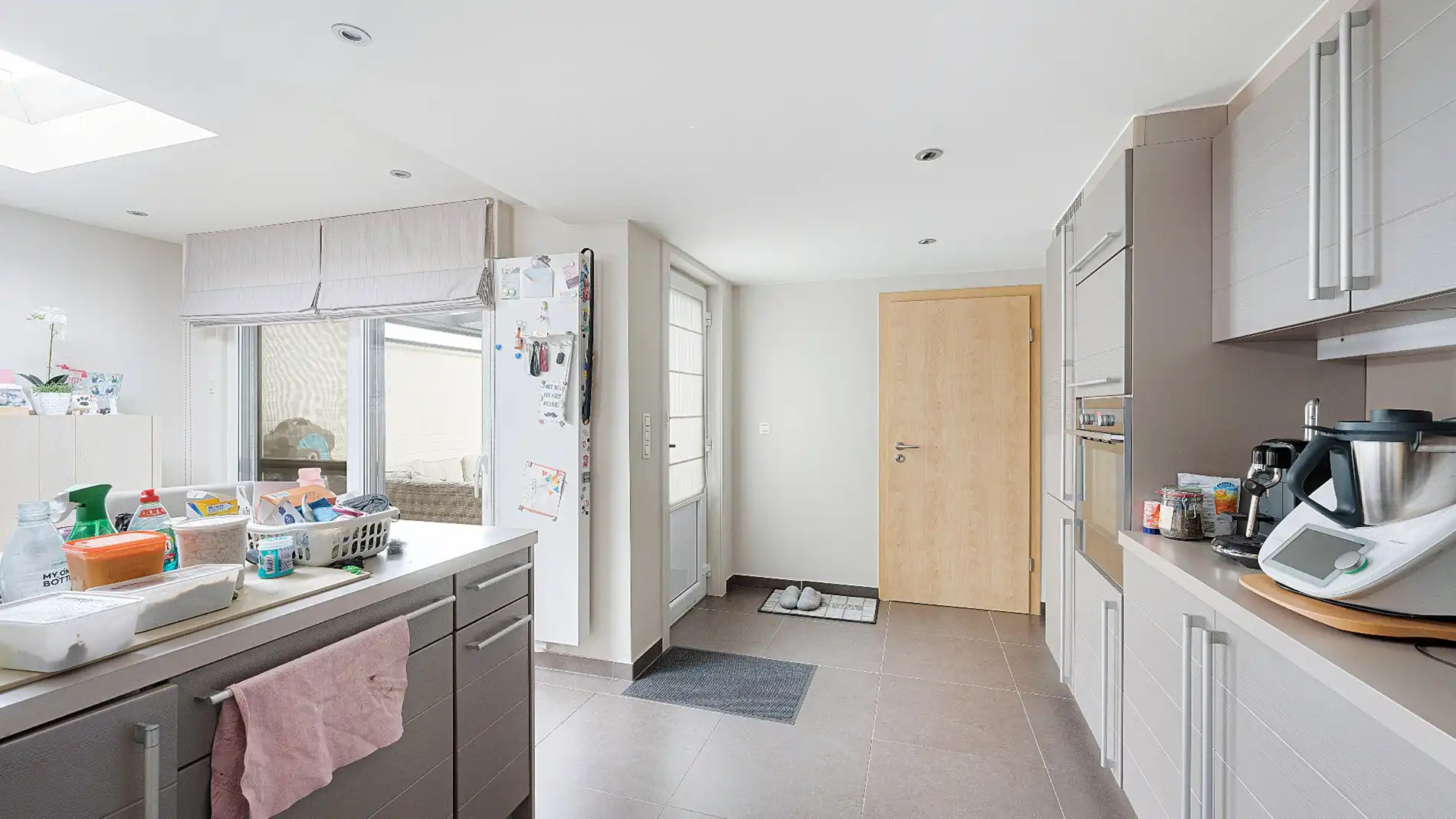  Instapklare en ruime gezinswoning met dubbele garage in het hart van Zeebrugge. foto 8