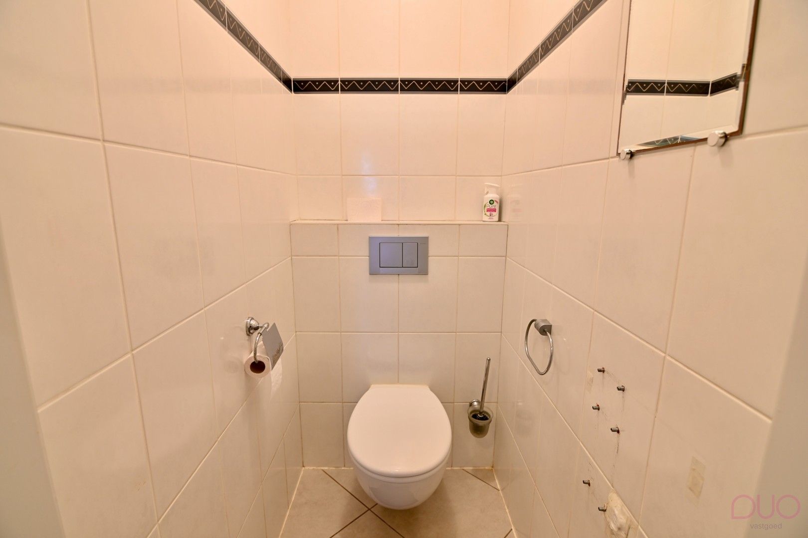 Instapklaar appartement met 2 slaapkamers in het stadscentrum van Tongeren-Borgloon (toplocatie inclusief meubels)! foto 9