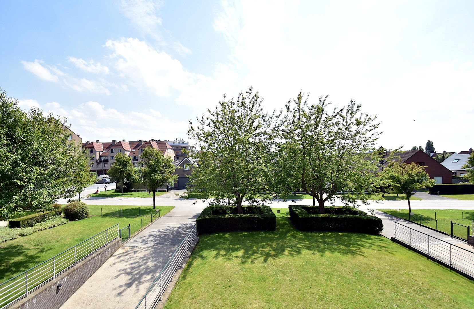 Zonnig appartement met garagebox in centrum De Haan foto 5