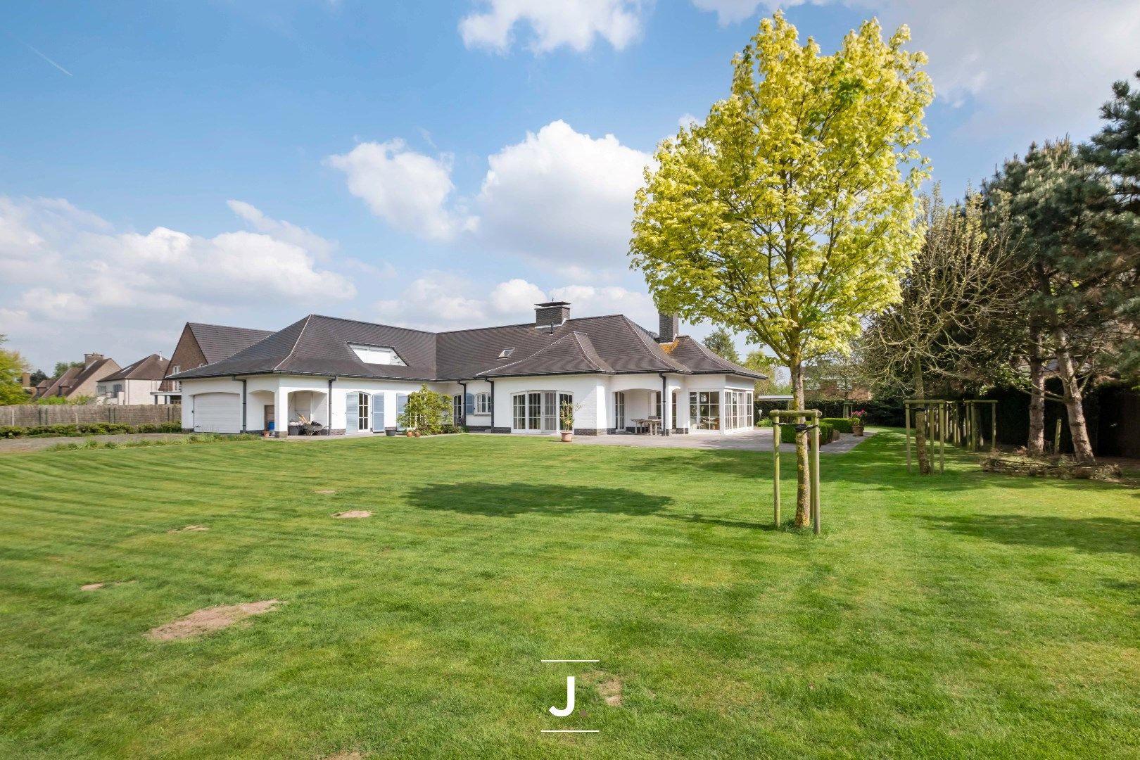Ruime statige villa op een toplocatie te Beveren-Leie foto 27