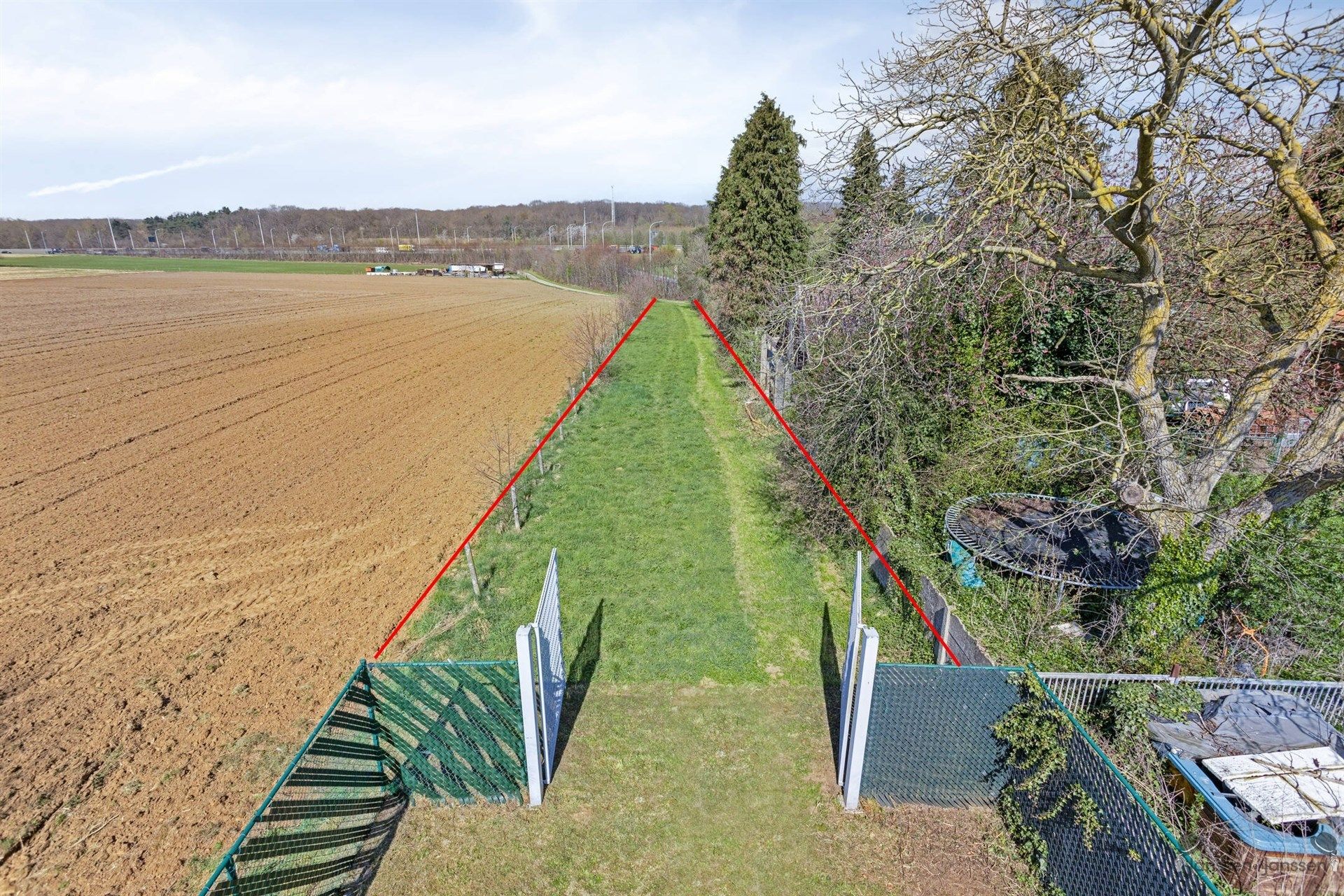 Prachtige landelijke villa met ruime opslagmogelijkheden. foto 9