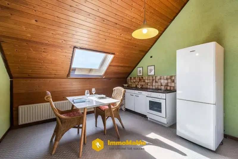 HUIS MET 5 SLAAPKAMERS EN DUBBELE GARAGE TE KOOP IN WACHTEBEKE foto 20