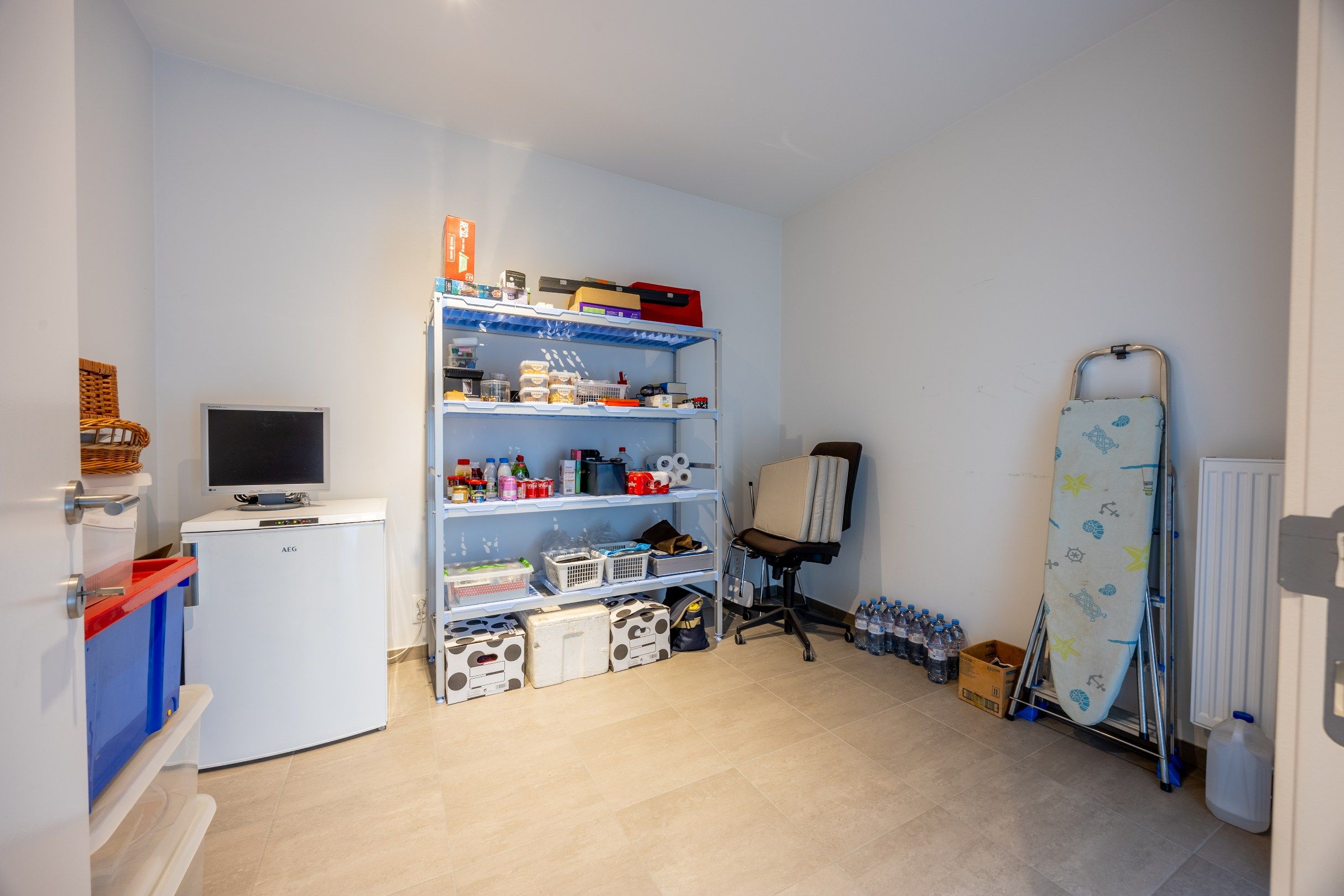 Gelijkvloers appartement met 2 slaapkamers en terras! foto 9