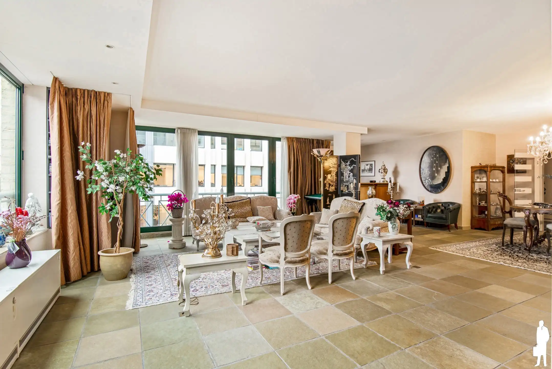 Dubbelappartement met zicht op Groenplaats en Kathedraal foto 9