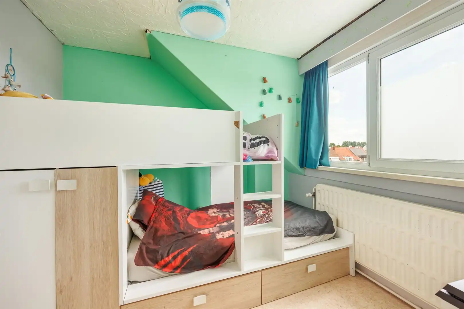 Ruim wonen in Tuinwijk met tuin, garage en vier slaapkamers foto 19