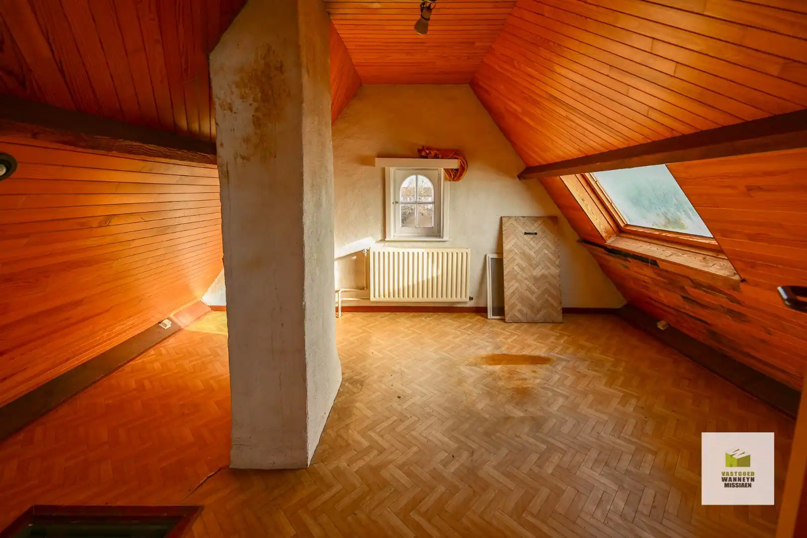 Karaktervolle woning met 3 slpks, 2 garages én zicht over het water  foto 19