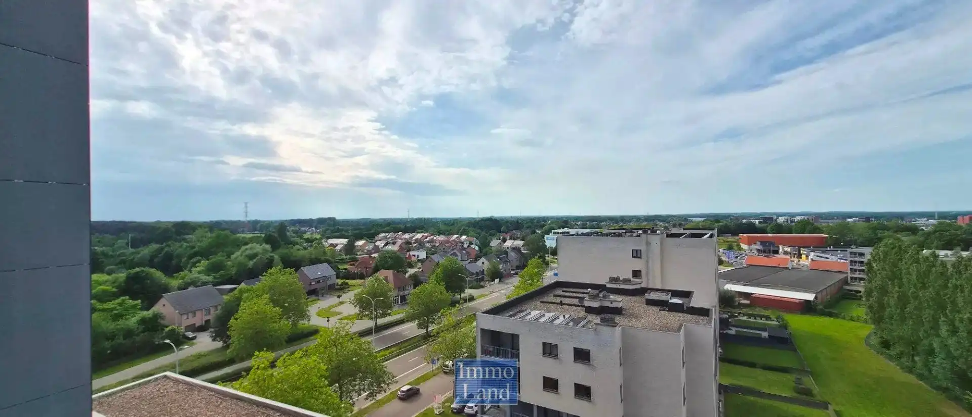 Ruim en energiezuinig appartement van 140 m2 met een groot terras van 40m². foto 23