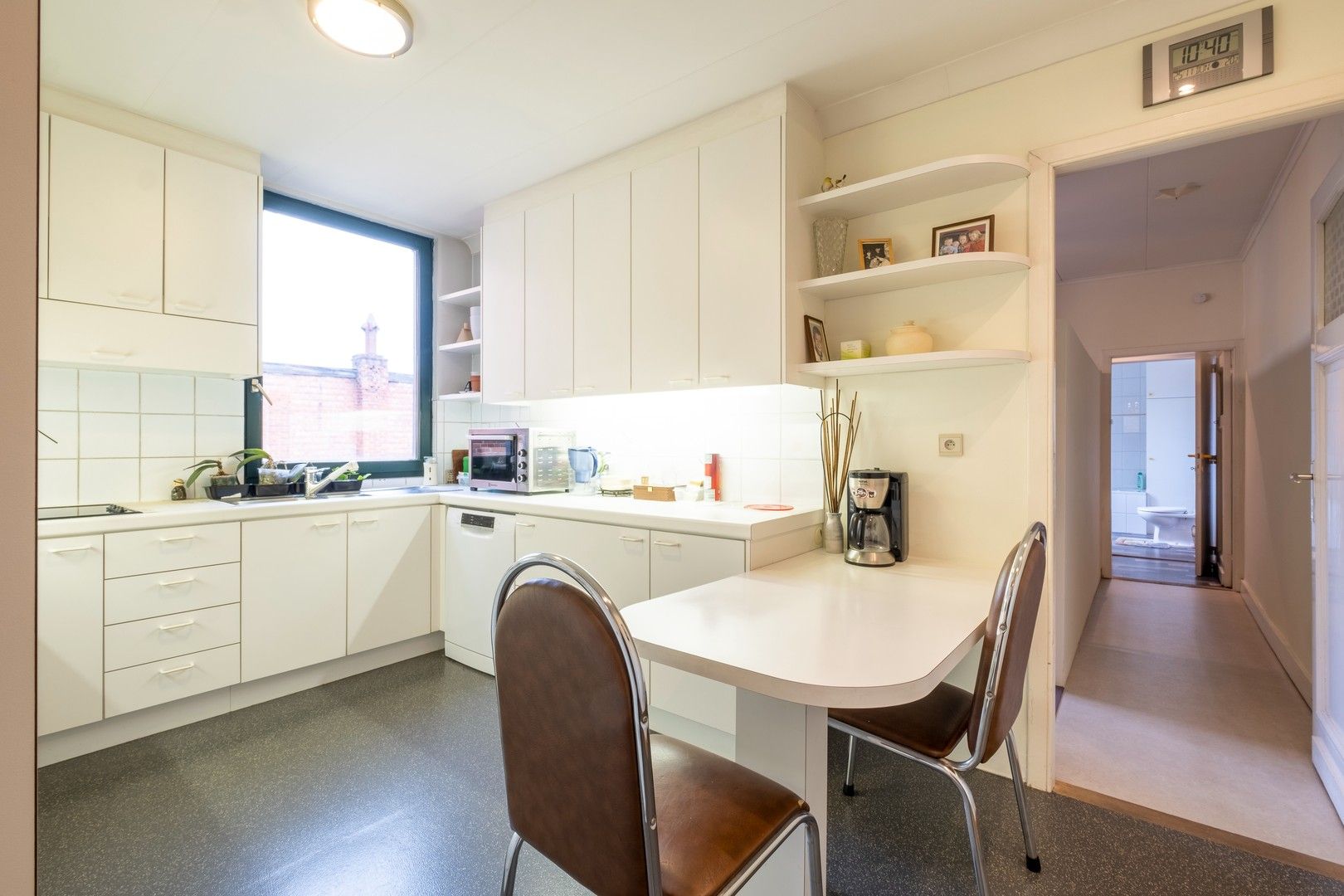 Handelspand met woonst in centrum Zwijndrecht foto 14