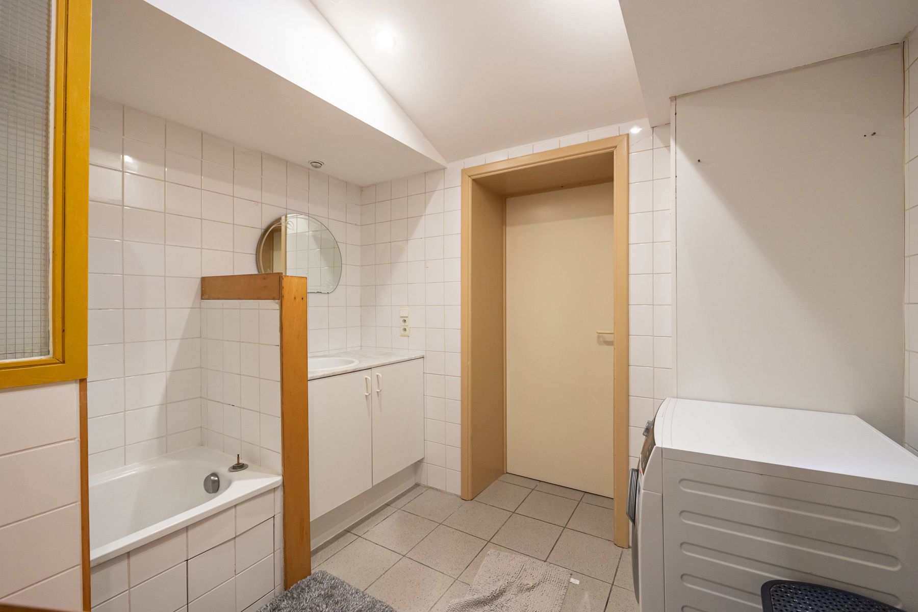 Een woning met stadskoer gelegen op een centrale locatie in Turnhout. foto 19