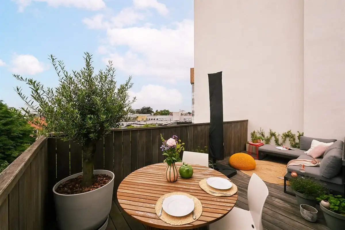 Unieke duplex met zonneterras in de gegeerde Harmoniewijk foto 12