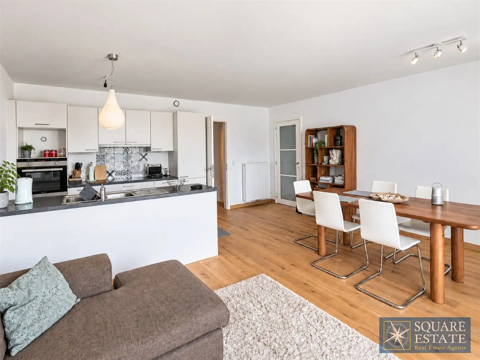 Prachtig appartement met 2 slaapkamers  foto 3