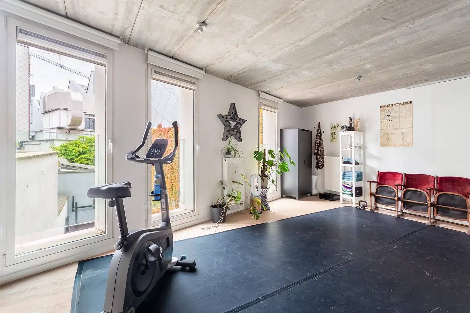 Energiezuinig 3-slaapkamerapp. nabij Centraal Station foto 14