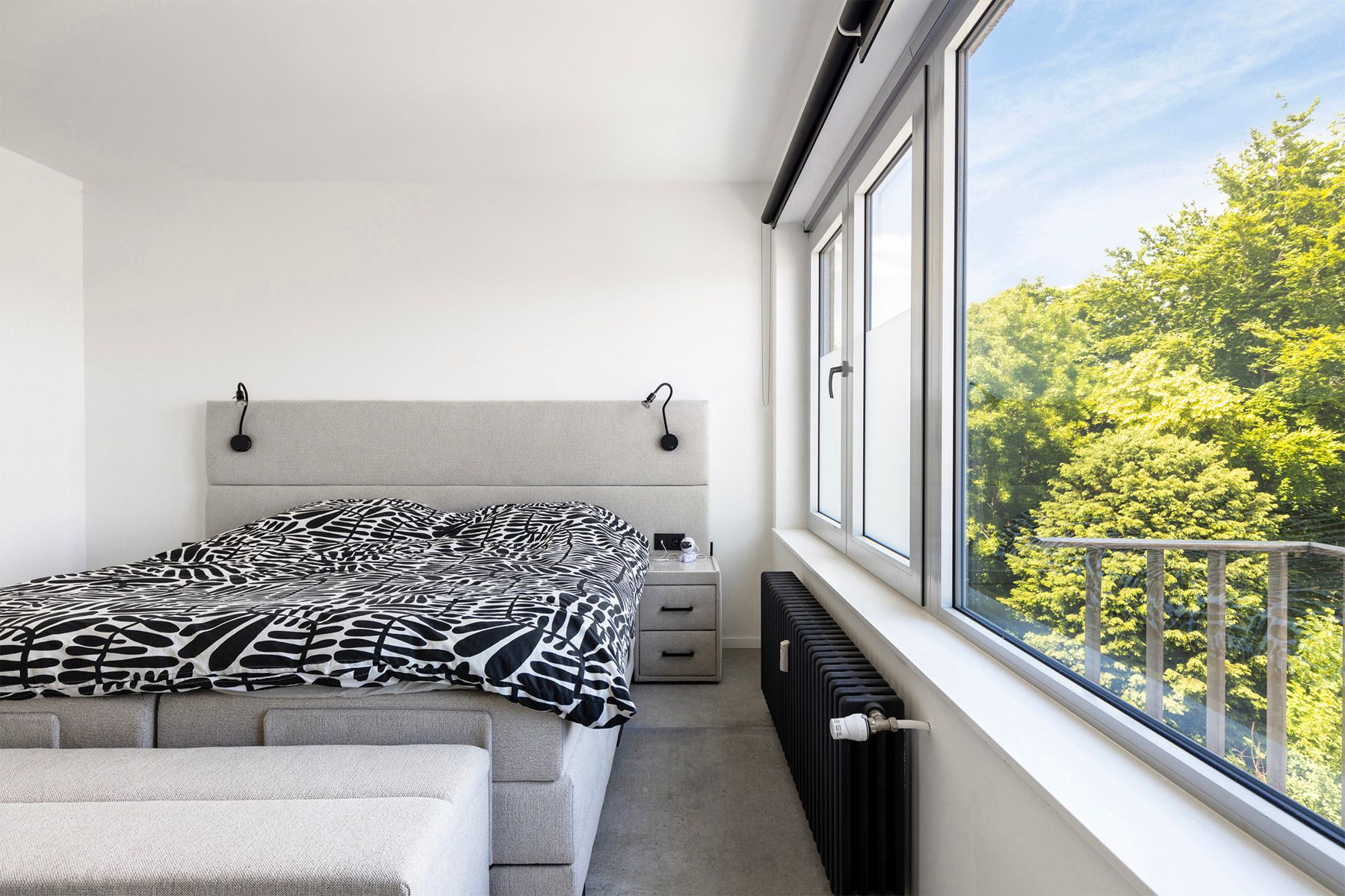 Stijlvol gerenoveerd appartement met 2 slaapkamers & kelder! foto 16