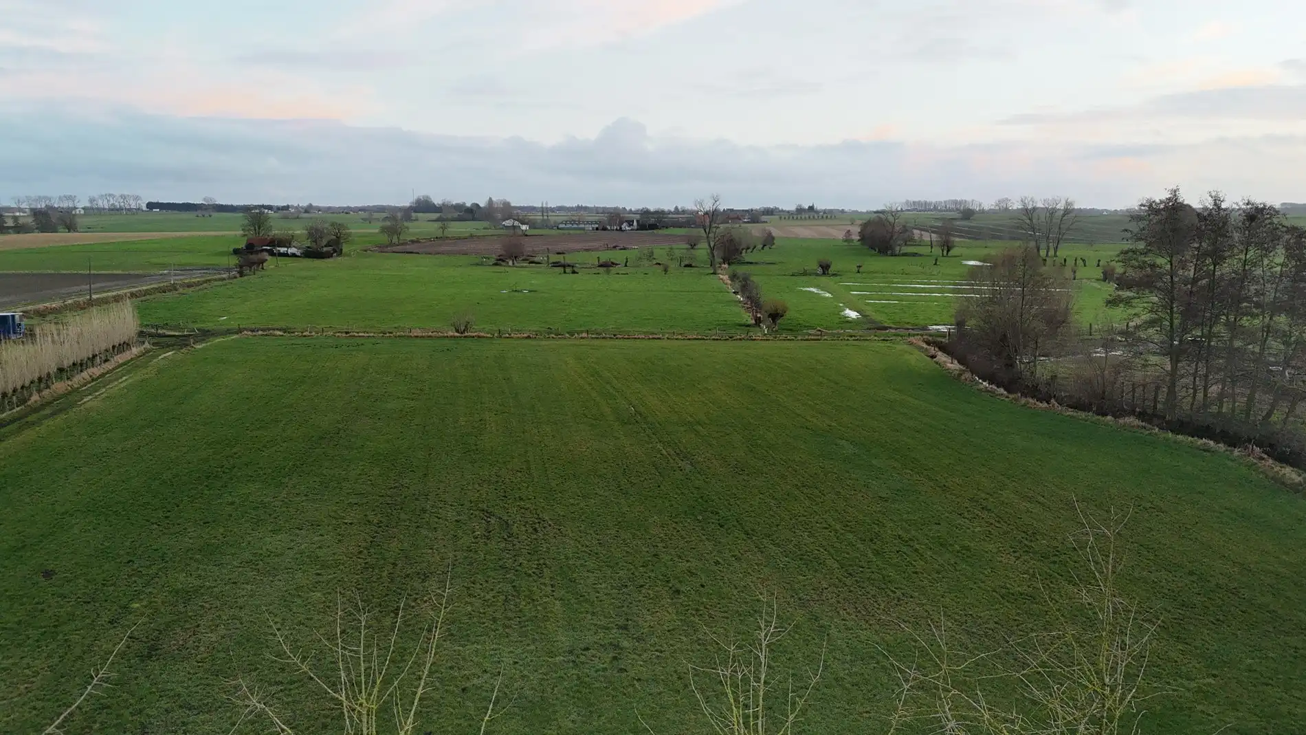 Alleenstaande woning met 4 slaapkamers te Ichtegem  foto 14