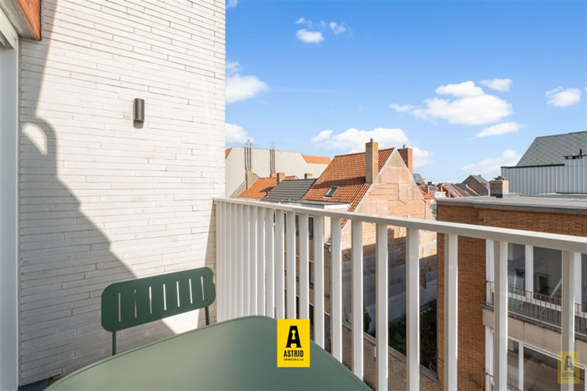 🌊 Instapklaar duplexappartement in hartje Bredene! foto 15