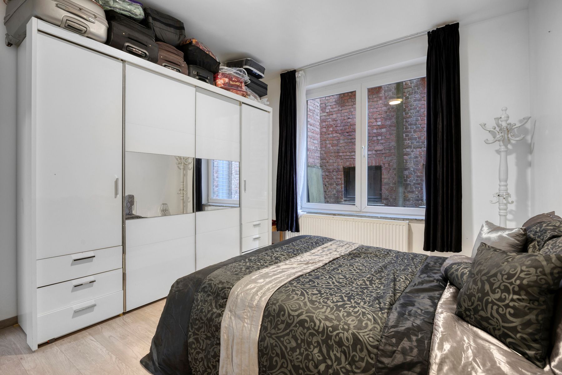 Instapklaar appartement met 2 slaapkamers  foto 11