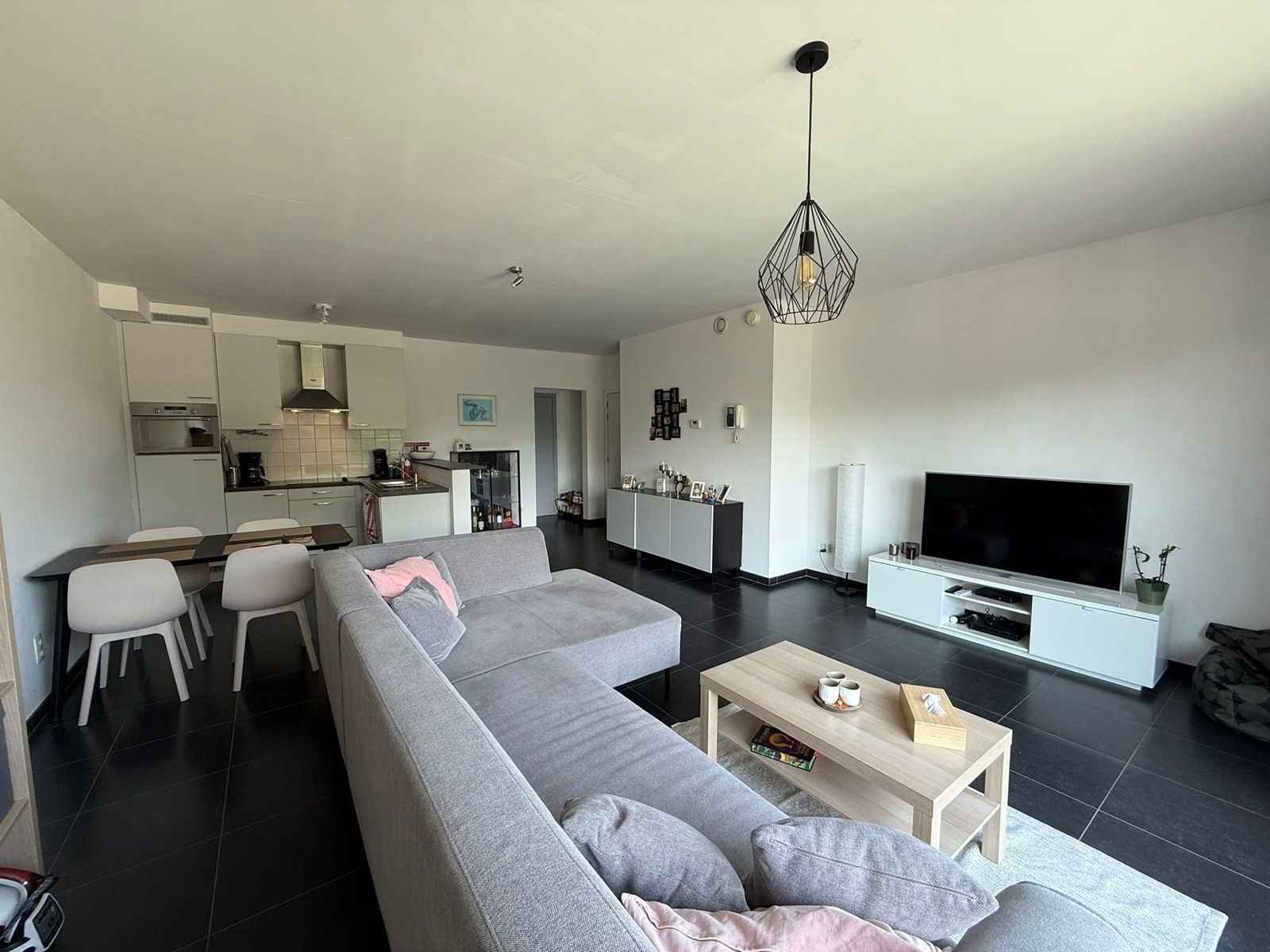 Appartement met terras en autostaanplaats  foto 7