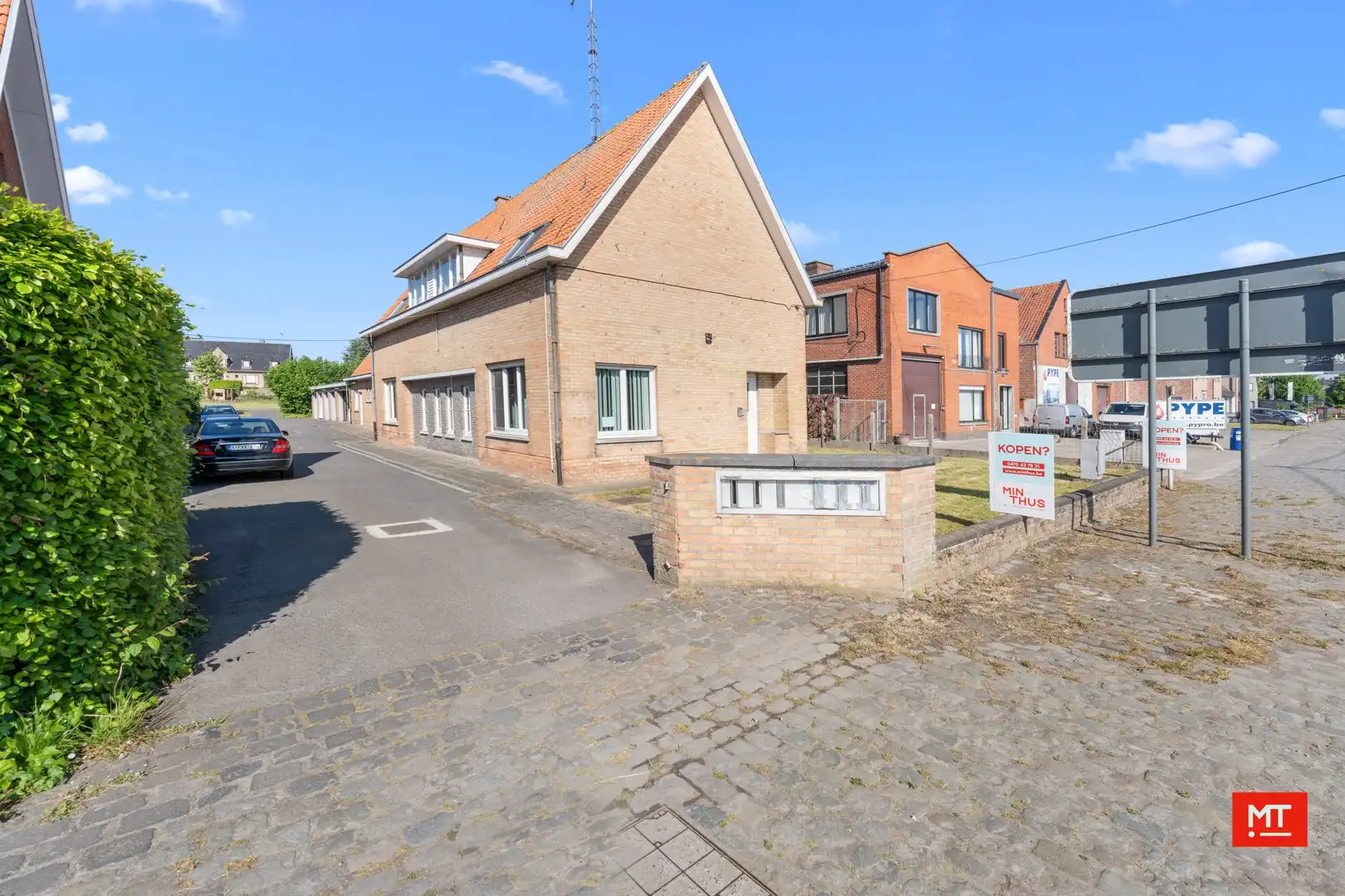 Voormalig politiecommissariaat te koop in Westrozebeke foto 23