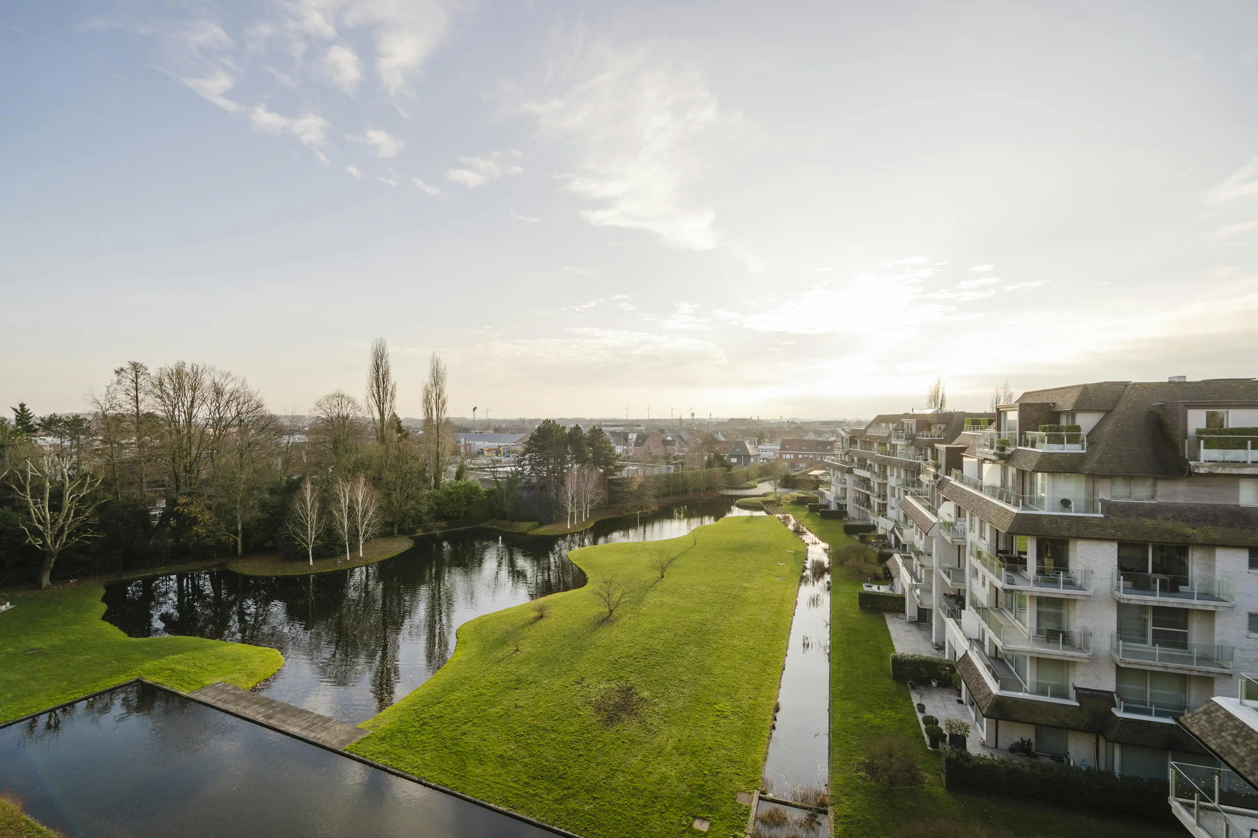 Luxueuze penthouse met panoramische terrassen te Harelbeke foto 2